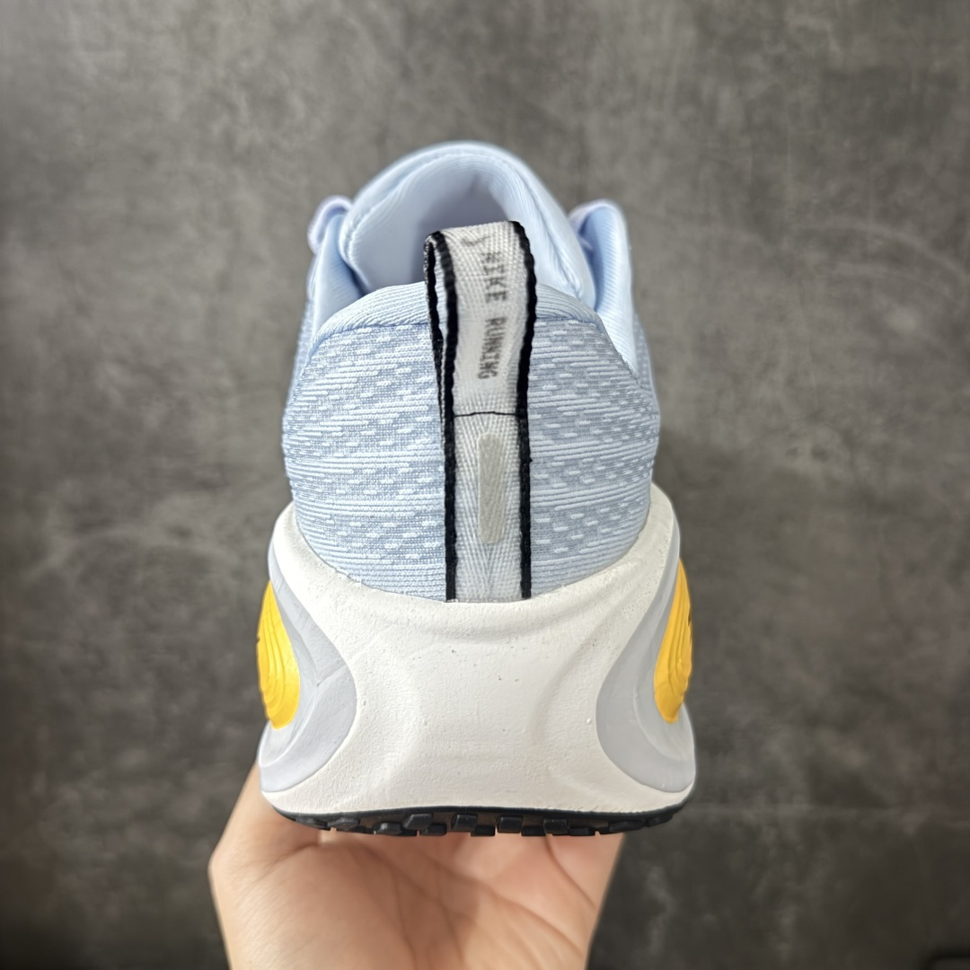 图片[4]-【公司级】Nike Vomero Plus 耐克 舒适减震防滑 低帮跑步鞋 全掌ReactX泡绵中底 前掌和后跟还配备了Air Zoom气垫单元 据说跑起来更快更舒适哦 这次最大的升级点 首次引入了ReactX泡绵 货号：HV8150-404 尺码：35 36 36.5 37.5 38 38.5 39 40 40.5 41 42 42.5 43 44 45 46 编码：FSB240250-选品中心