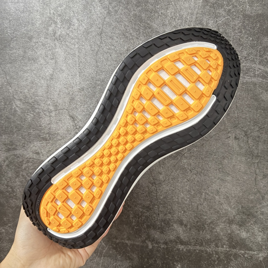 图片[9]-【公司级】Nike Vomero Plus 耐克 舒适减震防滑 低帮跑步鞋 全掌ReactX泡绵中底 前掌和后跟还配备了Air Zoom气垫单元 据说跑起来更快更舒适哦 这次最大的升级点 首次引入了ReactX泡绵 货号：HV8150-404 尺码：35 36 36.5 37.5 38 38.5 39 40 40.5 41 42 42.5 43 44 45 46 编码：FSB240250-选品中心