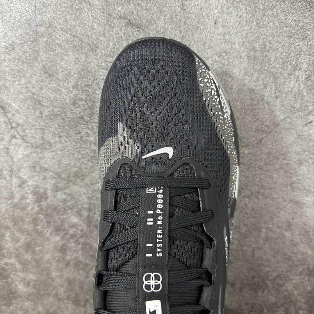 图片[5]-【RS纯原】Nike Air Zoom Pegasus 42 登月42代超级飞马系列马拉松跑步鞋 IQ3928-001 平台专供 充正品质 原材料打造 中底搭载前Zoom+全掌React配置 全部原鞋开发打造 所有细节全部同步原版 全新一代拥有 Zoom Air 一如既往的稳定感和流畅感 鞋面采用工程网眼设计 为特定高热区域营造出色透气性 进一步增加鞋面的穿孔数量 让足部能够快速散热 中足搭配 Flywire 飞线 在高速运动时营造舒适稳定的贴合感 内置Zoon气垫加持 动力十足！ 尺码： 36-46-选品中心