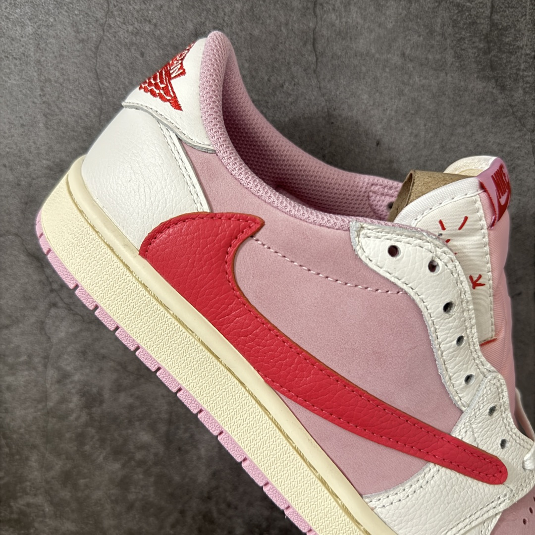 图片[7]-【原厂版】Air Jordan 1 x Travis Scott AJ1 x TS联名白粉红倒钩低帮 IQ7604-101 超级强悍品质 可对比市场各大纯原版本 专业aj大厂出品 对细节的把控毋庸置疑 材料也是用最接近原鞋的头层皮料 所有地方都没有做到减配 原厂鞋楦打造完美鞋型 整体鞋型以及后跟做的弧度做的非常好 鞋带为原厂打蜡鞋带 粗细程度同步原鞋 裁片清洁度到位 无明显瑕疵毛边 免修产品 正确针车 该重针 该有尖角的地方都有做到 鞋价格非常香 转手可闭眼卖高价 到手各位就知道货有多好 绝对秒杀一切同价格货品 尺码：36-47.5-选品中心