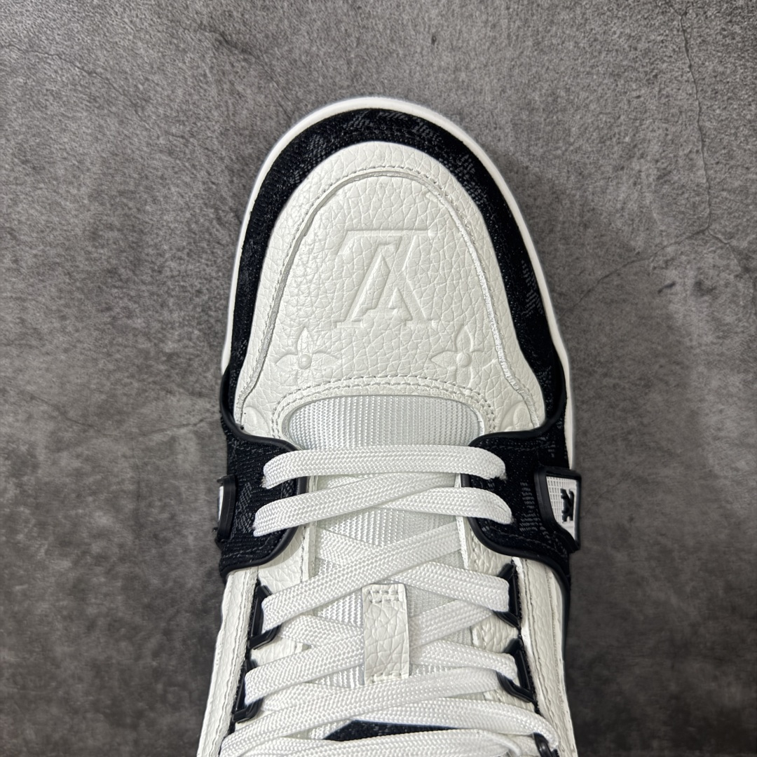 图片[5]-【OK版本】LV Trainer 白黑牛仔 双层飞机礼盒 中端品质 价格超值不杀猪 产 工厂长期补货 原版购入开发打造 超高还原度 空胶工艺 各细节到位 正确牛仔布料无色差 图案对版对位 细节 版型全都没毛病 正确鞋垫 中端零售 品质见实拍 无需过多文案赘述！ 尺码：35 36 37 38 39 40 41 42 43 44 45 46-选品中心