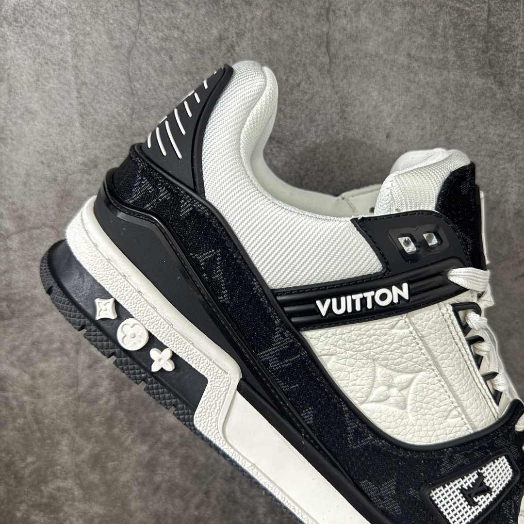 图片[7]-【OK版本】LV Trainer 白黑牛仔 双层飞机礼盒 中端品质 价格超值不杀猪 产 工厂长期补货 原版购入开发打造 超高还原度 空胶工艺 各细节到位 正确牛仔布料无色差 图案对版对位 细节 版型全都没毛病 正确鞋垫 中端零售 品质见实拍 无需过多文案赘述！ 尺码：35 36 37 38 39 40 41 42 43 44 45 46-选品中心
