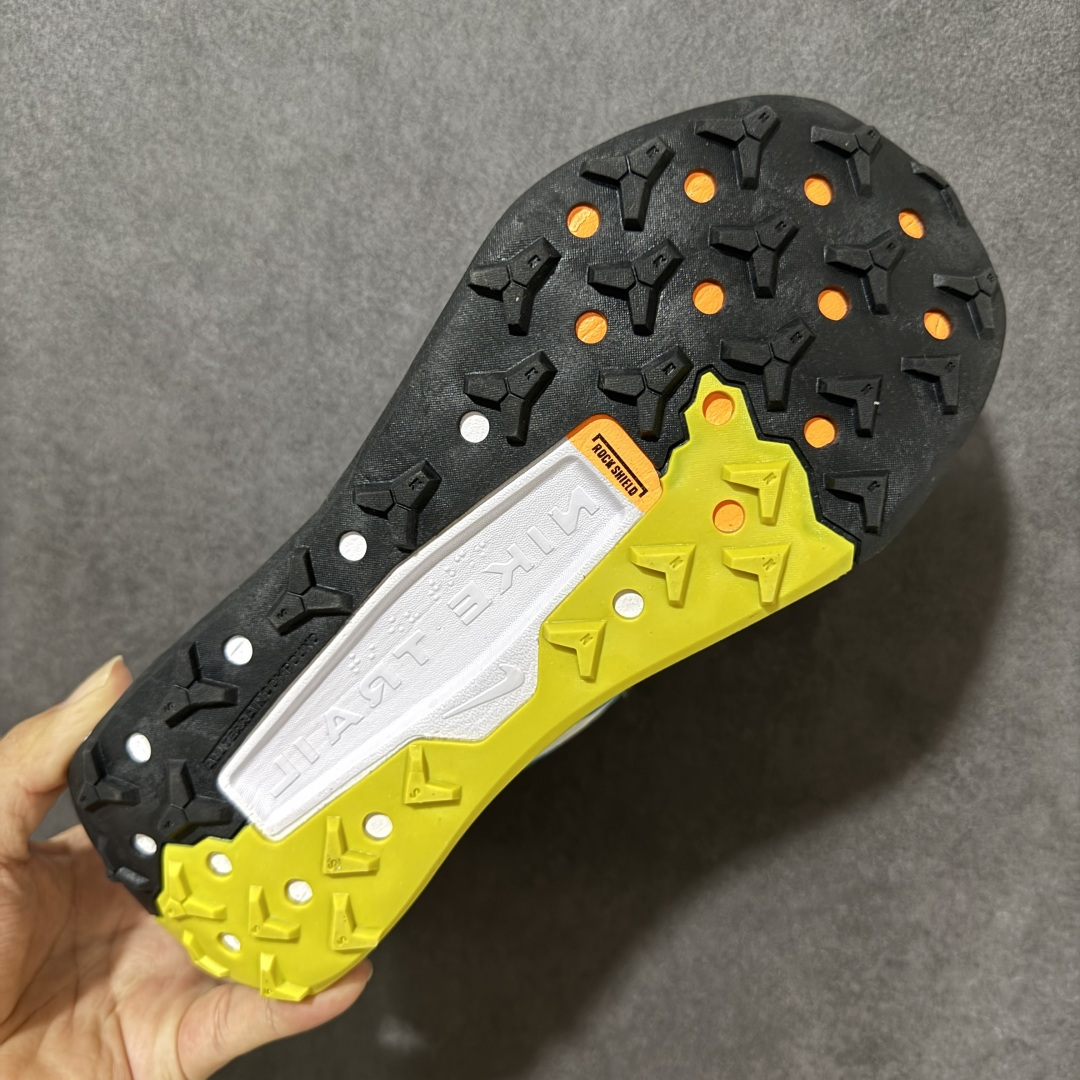 图片[9]-【公司级】NIKE REACTX Wildhorse 10 户外运动越野跑步鞋 兼顾迅疾外观和稳固脚感 后跟覆面和中足动态支撑巧妙融合 缔造稳定顺畅的迈步体验 货号：FV2338-100 尺码：39-45带半码-选品中心