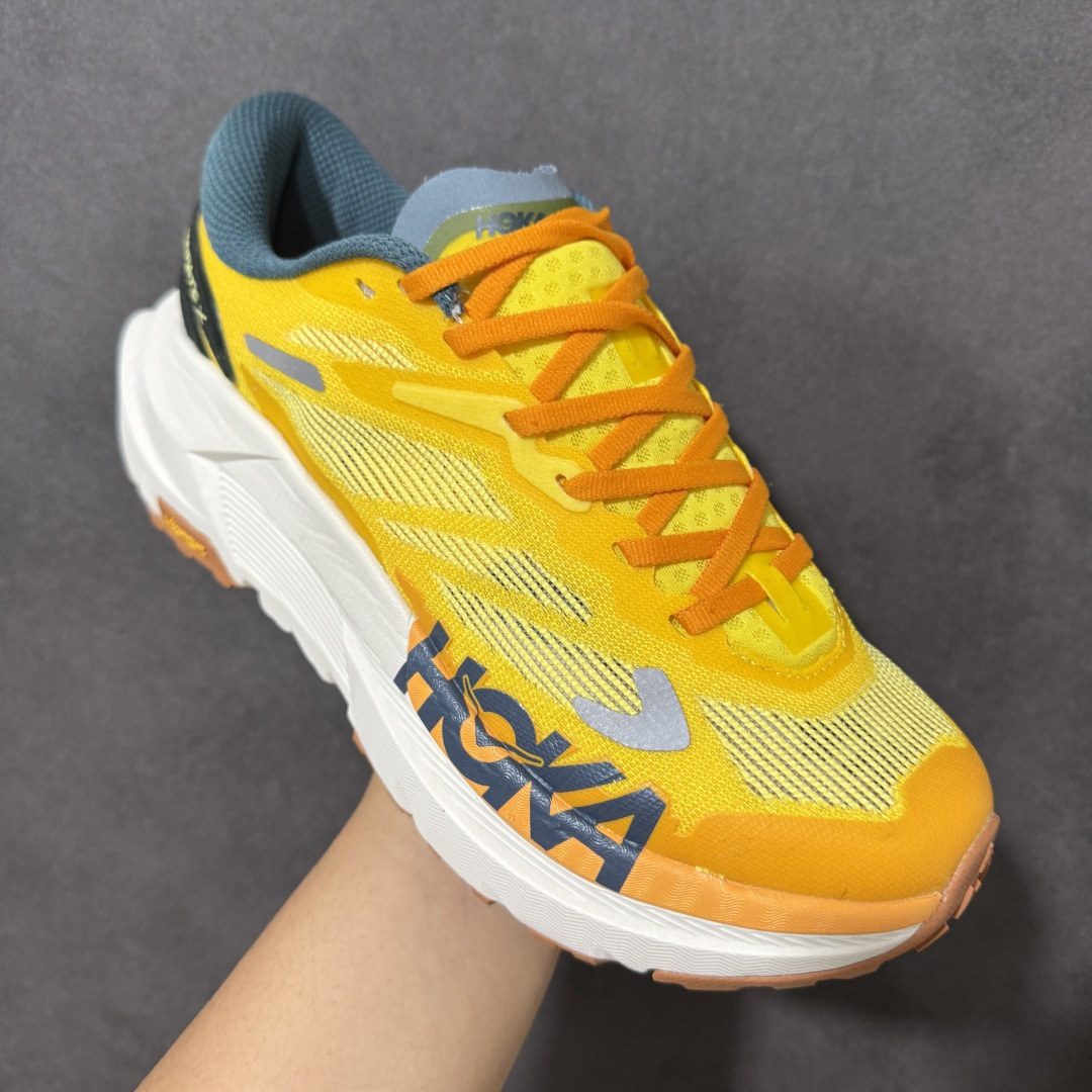 图片[3]-【公司级】Hoka Mafate Speed X 马法特厚底轻量山地跑步鞋 1161990 ZTM  #超轻量中底全部用料过3C认证！ 滚动平衡科技减少33%能量消耗 ！外底韧弹感十足的EVA泡绵，结合Vibram橡胶大底，性能稳定输出，无论是平时穿着还是在潮湿的梅雨季节跑步，都是非常优秀的搭配。  尺码：36 36.5 37 38 38.5 39 40 40.5 41 42 42.5 43 44 45-选品中心