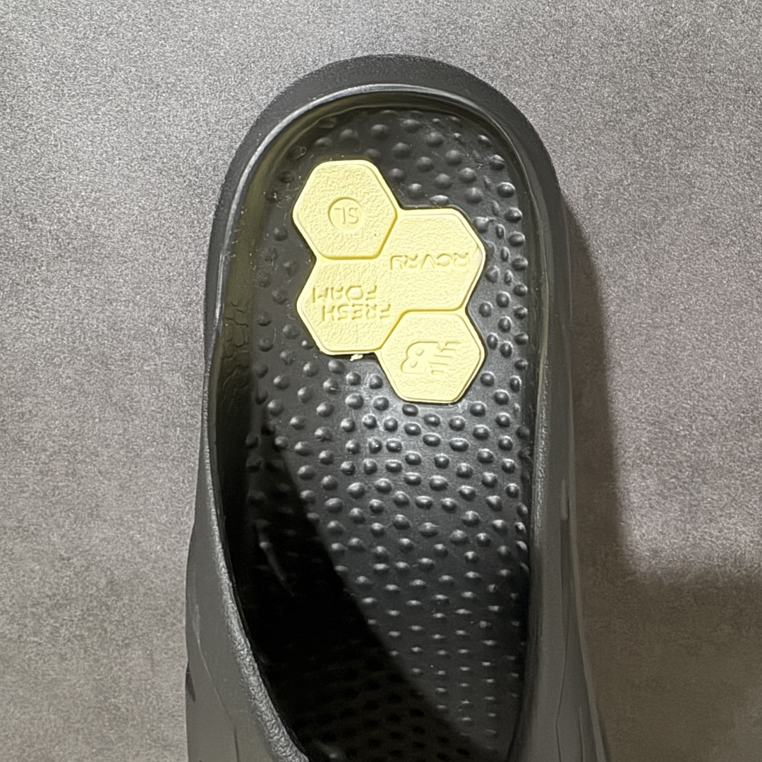 图片[6]-【纯原版】NB新百伦New Balance 休闲百搭运动潮流拖鞋 全新开模一次发泡MD成型工艺鞋底，采用原配比MD颗粒材质，超软棉质脚感！ 货号：RCVRYSK1 尺码：40-45-选品中心