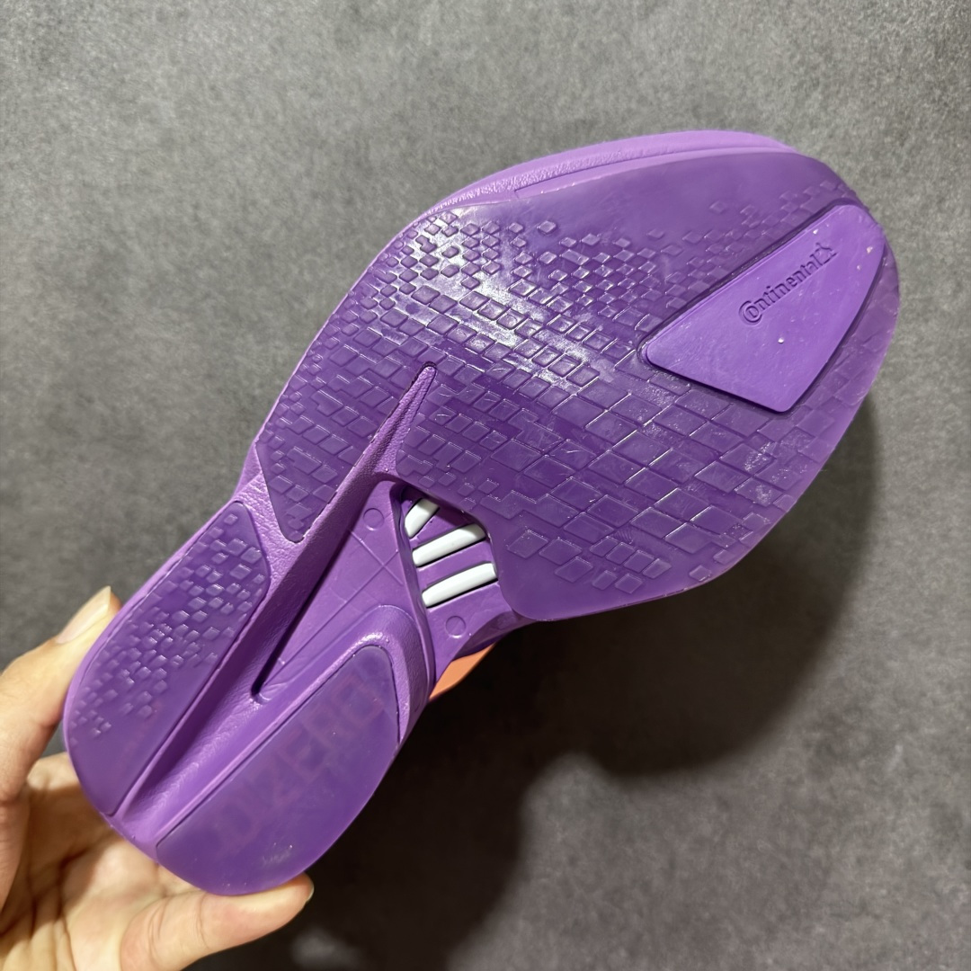 图片[9]-【公司级】ADIZERO ADIOS PRO 4 M 阿迪超轻透气缓震跑鞋   整体外观造型与adiZero Adios Pro EVO 1非常相似 中底配置方面搭载全掌Lightstrike Pro 鞋面采用透气网面示人 契合日常训练鞋的定位 更加耐用 外底给到了马牌橡胶 及上代竞速旗舰adidas Adizero Adios Pro 3区域分布 货号： JR1288 尺码：36-45-选品中心