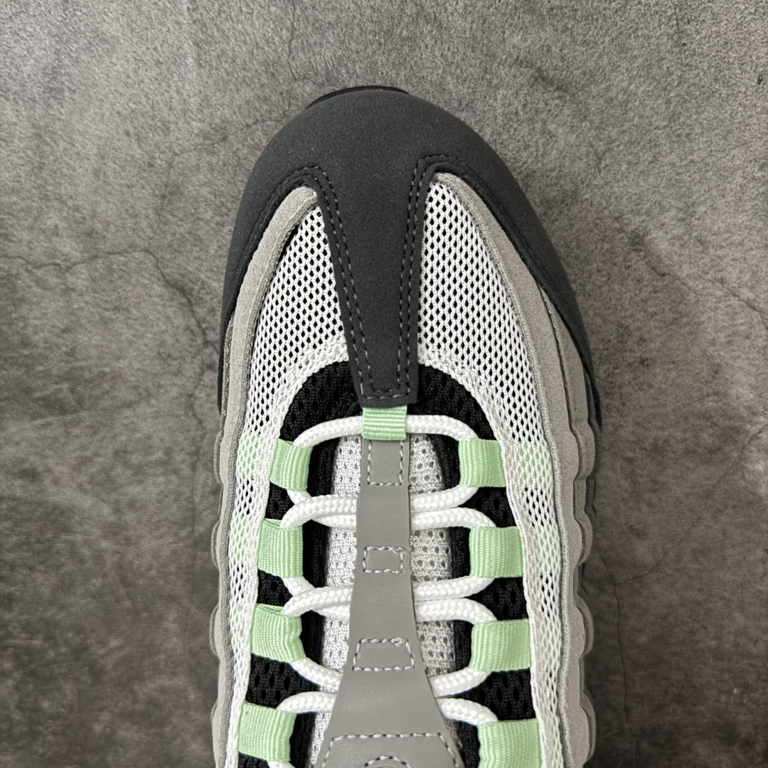 图片[5]-【KZ2.0版本】Nike Air Max 95 黑灰绿 货号：HJ5996-005 外贸顶级专供 区别先行版 全部配色原鞋原尺码开发生产 极致还原 全部原厂材料一比一打造 一眼ZP既视感 欢迎对比市场版本 尺码：40 40.5 41 42 42.5 43 44 44.5 45 46 46.5 47.5 48 48.5-选品中心