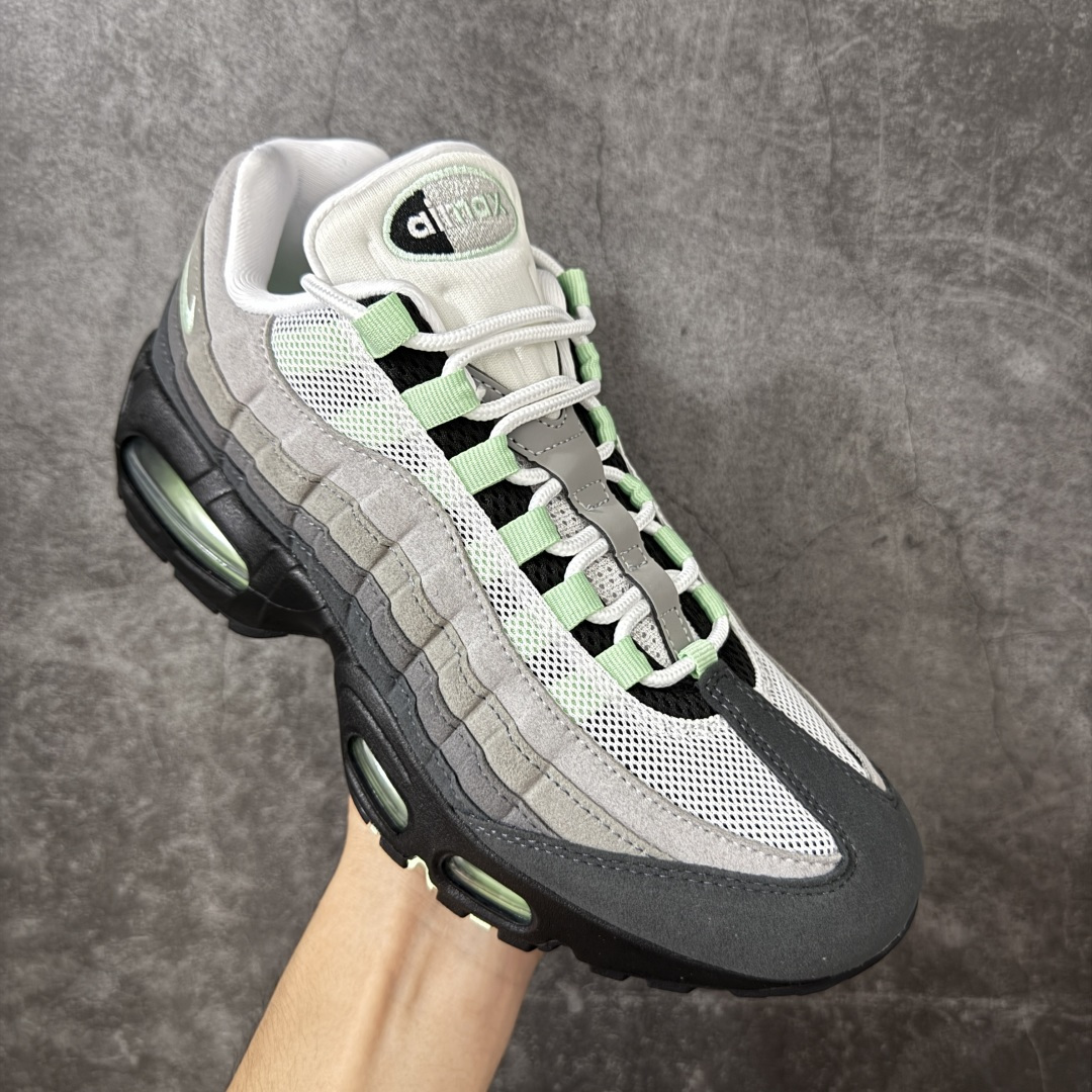 图片[3]-【KZ2.0版本】Nike Air Max 95 黑灰绿 货号：HJ5996-005 外贸顶级专供 区别先行版 全部配色原鞋原尺码开发生产 极致还原 全部原厂材料一比一打造 一眼ZP既视感 欢迎对比市场版本 尺码：40 40.5 41 42 42.5 43 44 44.5 45 46 46.5 47.5 48 48.5-选品中心