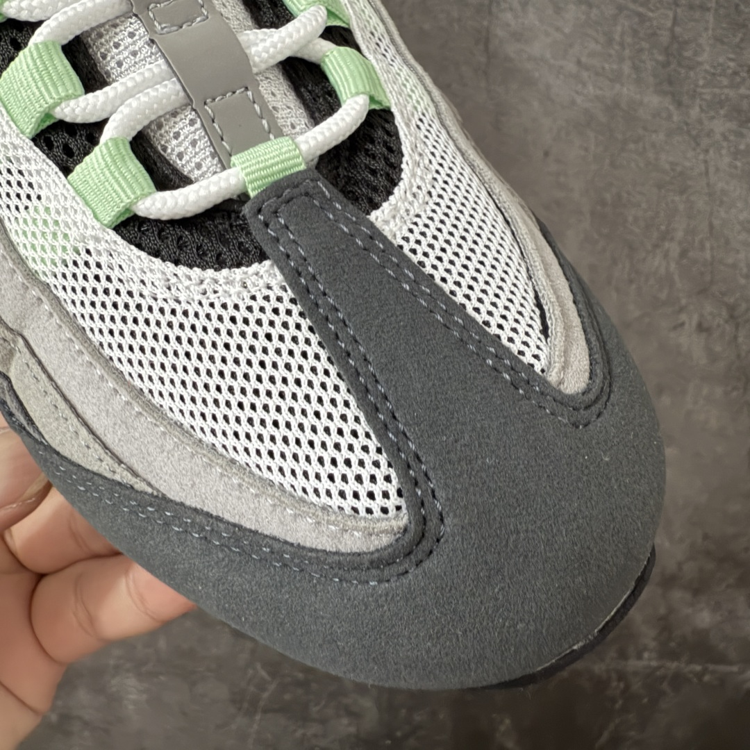 图片[5]-【KZ2.0版本】Nike Air Max 95 黑灰绿 货号：HJ5996-005 外贸顶级专供 区别先行版 全部配色原鞋原尺码开发生产 极致还原 全部原厂材料一比一打造 一眼ZP既视感 欢迎对比市场版本 尺码：40 40.5 41 42 42.5 43 44 44.5 45 46 46.5 47.5 48 48.5-选品中心