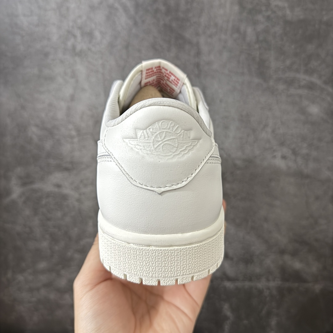 图片[4]-【纯原F版】 Air Jordan AJ1 Low OG 低帮米白色 HQ6998-100 原材料软头层皮料 国内一线头部知名大厂出品 高端外贸零售专供品质 版型细节完美 原鞋原楦头纸板开发 原厂防尘纸 极致一眼正品既视感 尺码：36-47.5-选品中心