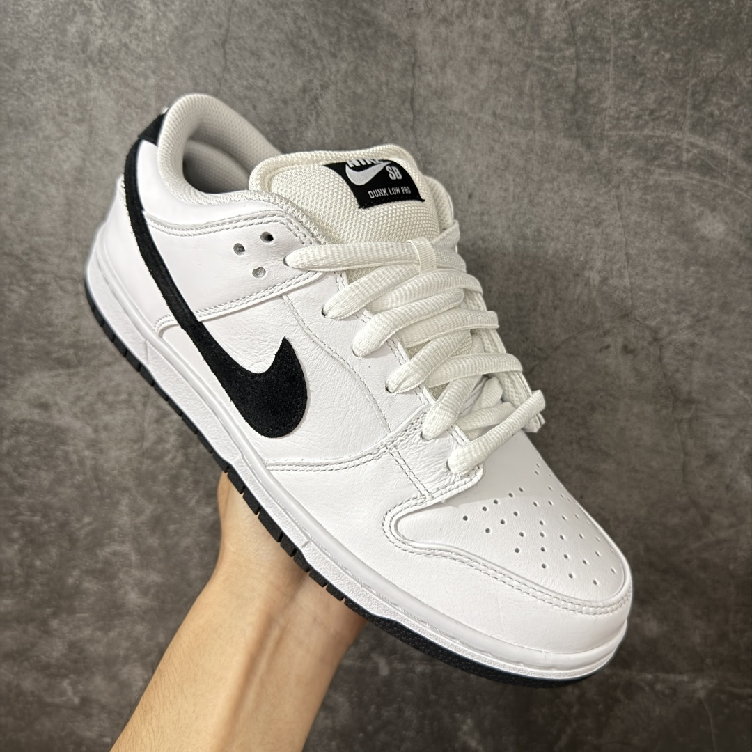 图片[3]-【N版纯原】Dunk SB Low 经典白黑 HF3704-100 纯原品质 无论清洁度 做工鞋型 用料 都是最高标准打造 原厂原档案开发，原盒原标，原厂头层皮料，官方原版设计，做工细节全方位比对原鞋。 尺码：35.5 36 36.5 37.5 38 38.5 39 40 40.5 41 42 42.5 43 44 44.5 45 46 47.5-选品中心
