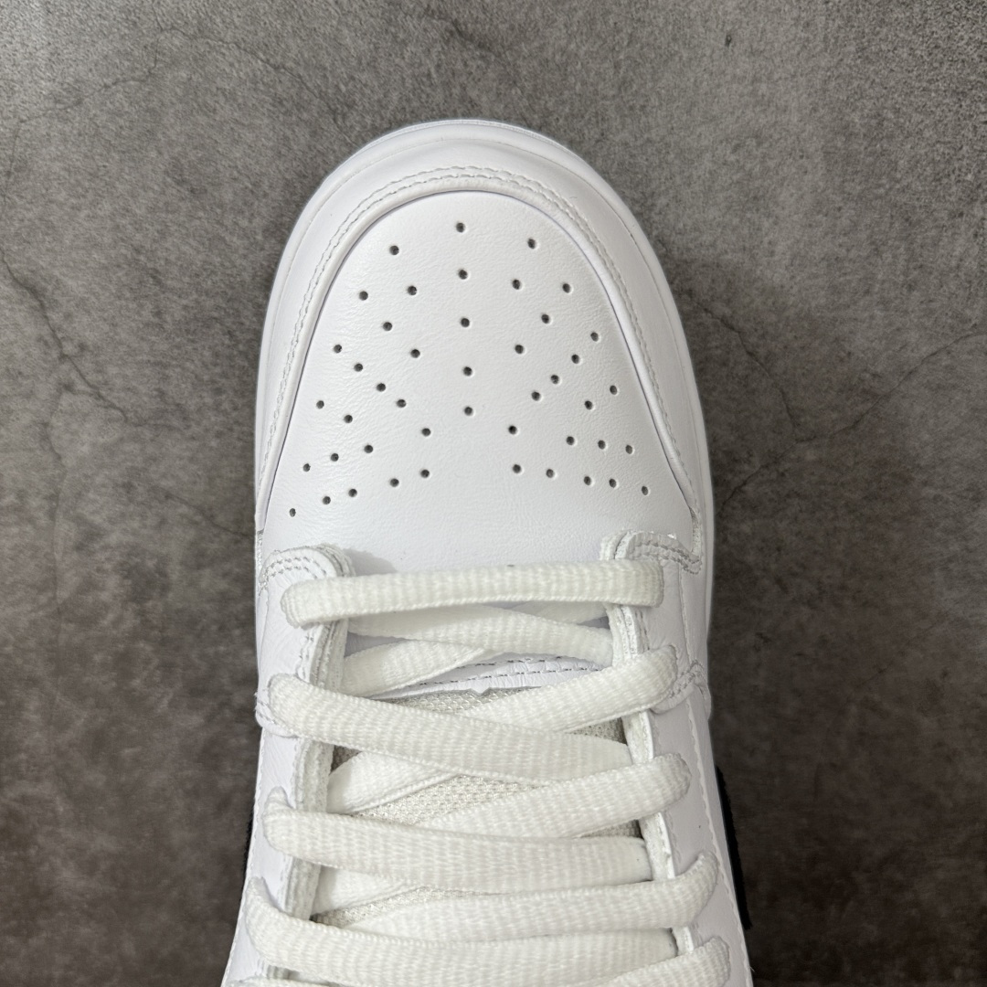 图片[5]-【N版纯原】Dunk SB Low 经典白黑 HF3704-100 纯原品质 无论清洁度 做工鞋型 用料 都是最高标准打造 原厂原档案开发，原盒原标，原厂头层皮料，官方原版设计，做工细节全方位比对原鞋。 尺码：35.5 36 36.5 37.5 38 38.5 39 40 40.5 41 42 42.5 43 44 44.5 45 46 47.5-选品中心