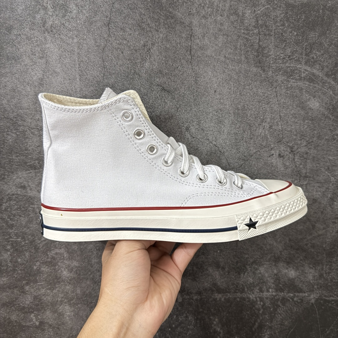【虎扑2.0小头版】 Converse CHUCK 70 X 匡威1970s 舒适运动 高帮 帆布鞋 男女同款 白色 A24227C 全新开发 不仅仅为小鞋头 细节 材料 做工 全方位升级 经典永不过时 十年老厂出品 平台正品订单 超稳定的品控清洁度 全套原厂材料配置 原厂硫化工艺 油性扁平尖头 原厂楦头纸板数据 一体化超软蓝底加持 超软EVA鞋垫 后掌灰色缓震胶 脚感一比一还原 耐磨橡胶大底 越南产内外标 原盒黑色吊牌 超高清洁度 随意冲正 如有更好白送 尺码：35 36 36.5 37 37.5 38 39 39.5 40 41 41.5 42 42.5 43 44-选品中心