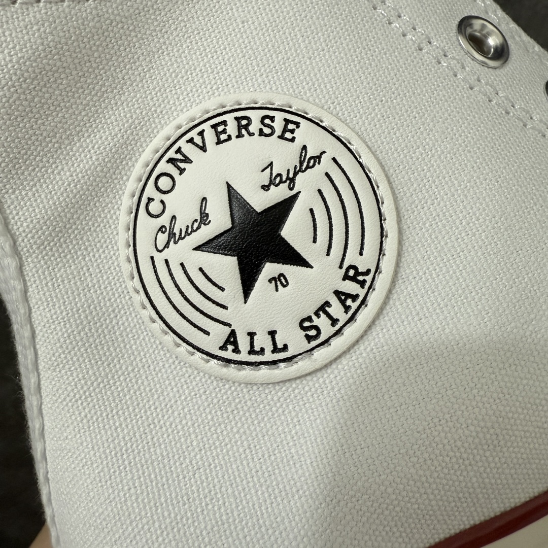 图片[3]-【虎扑2.0小头版】 Converse CHUCK 70 X 匡威1970s 舒适运动 高帮 帆布鞋 男女同款 白色 A24227C 全新开发 不仅仅为小鞋头 细节 材料 做工 全方位升级 经典永不过时 十年老厂出品 平台正品订单 超稳定的品控清洁度 全套原厂材料配置 原厂硫化工艺 油性扁平尖头 原厂楦头纸板数据 一体化超软蓝底加持 超软EVA鞋垫 后掌灰色缓震胶 脚感一比一还原 耐磨橡胶大底 越南产内外标 原盒黑色吊牌 超高清洁度 随意冲正 如有更好白送 尺码：35 36 36.5 37 37.5 38 39 39.5 40 41 41.5 42 42.5 43 44-选品中心
