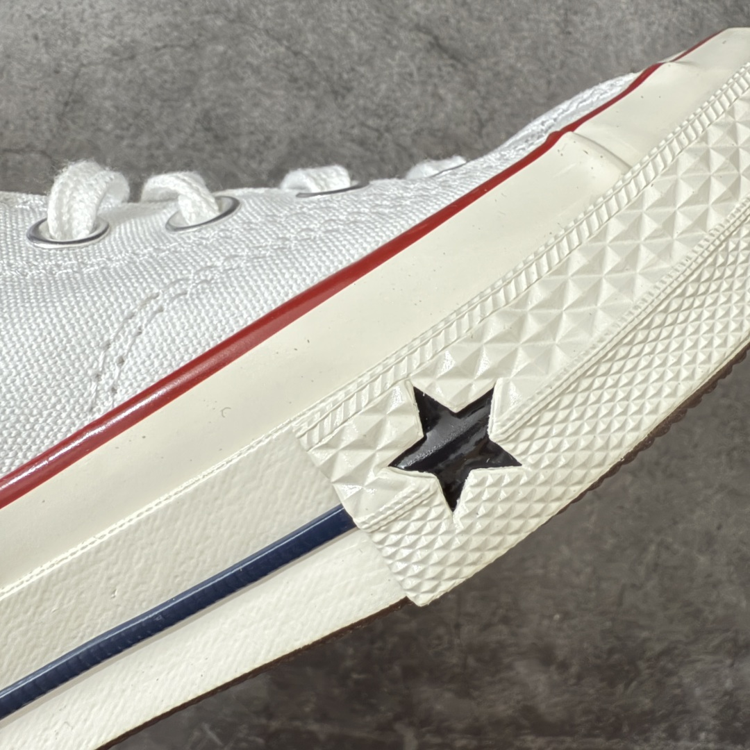 图片[4]-【虎扑2.0小头版】 Converse CHUCK 70 X 匡威1970s 舒适运动 高帮 帆布鞋 男女同款 白色 A24227C 全新开发 不仅仅为小鞋头 细节 材料 做工 全方位升级 经典永不过时 十年老厂出品 平台正品订单 超稳定的品控清洁度 全套原厂材料配置 原厂硫化工艺 油性扁平尖头 原厂楦头纸板数据 一体化超软蓝底加持 超软EVA鞋垫 后掌灰色缓震胶 脚感一比一还原 耐磨橡胶大底 越南产内外标 原盒黑色吊牌 超高清洁度 随意冲正 如有更好白送 尺码：35 36 36.5 37 37.5 38 39 39.5 40 41 41.5 42 42.5 43 44-选品中心