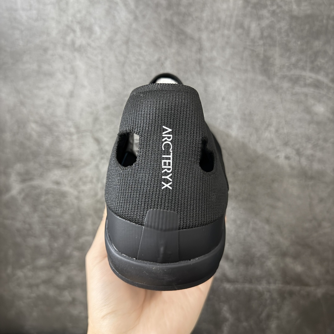 图片[4]-【公司级】ArcTeryx kragg Aura 3.0 2026始祖鸟新款一脚蹬两穿休闲鞋户外运动鞋袜子鞋 采用耐磨防滑鞋底 搭配3cm内增高 柔软鞋垫 上脚轻盈舒适，减震效果强悍，简约的网眼透气材料加一脚蹬设计穿脱方便，颜色百搭， 低调简单，上脚舒适轻便包裹性强无负重感，四季百搭 尺码：36-45-选品中心