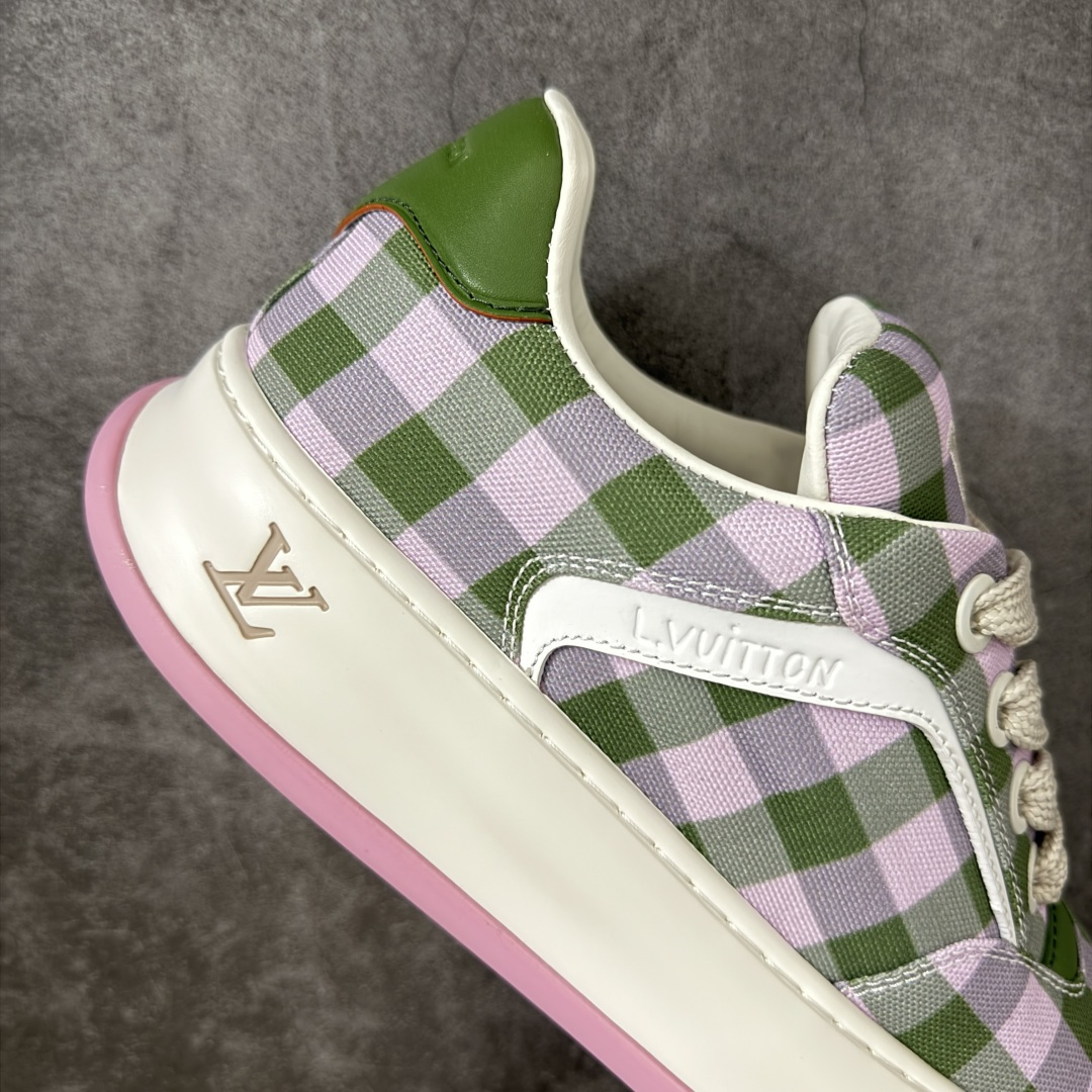 图片[7]-【HS顶级礼盒版】LV 路易威登LOUIS VUITTON Tilted Low Sneakers 倾斜系列低帮复古休闲运动文化百搭板鞋 2026早春款板鞋 饼干鞋 礼盒包装 私模开发大底 正确细节 原鞋原材料1：1打造 完美版型做工 欢迎对比市场任何品质的货品 广东原产 专业LV大厂出品 正确底 大底开发近半年 原楦型开发纸版 全鞋原材料打造 细节 针车 烫金 中底无可挑剔 包装说明书防尘布袋物件(附送官方快递加固牛皮纸外盒!!)# 尺码：39 40 41 42 43 44 45 46-选品中心