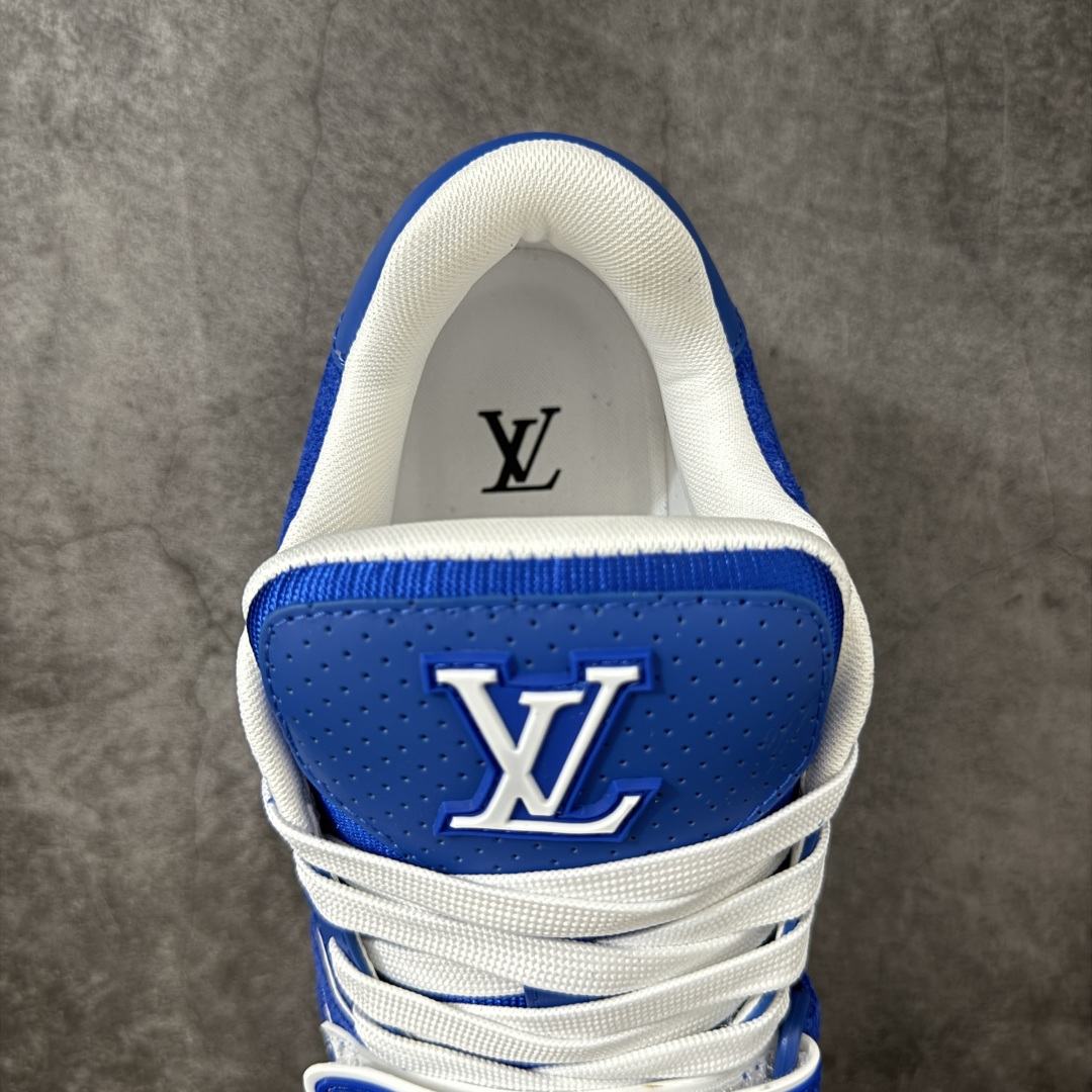 图片[8]-【YS纯原】LOUIS VUITTON 路易威登 LV Trainer 顶货芯片代购版本 原版购入开发 ✦ 光滑牛皮革描绘Monogram图案，复古篮球灵感启发 ✦ #54标识追溯品牌诞生的1854年，细节满载 ✦ 原版定制进口头层牛皮鞋面，质感在线 ✦ 原版定制透气网里，清爽不闷脚 ✦ 原版开模防滑T材质大底，耐磨稳定 ✦ 底厚3CM，自然增高不笨重 ✦ 配送精美包装，零瑕疵工艺 尺码：39-45-选品中心