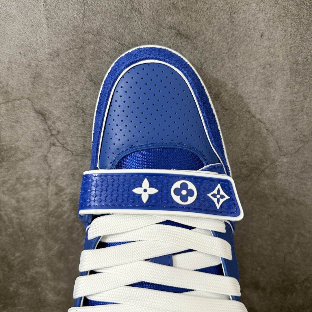 图片[5]-【YS纯原】LOUIS VUITTON 路易威登 LV Trainer 顶货芯片代购版本 原版购入开发 ✦ 光滑牛皮革描绘Monogram图案，复古篮球灵感启发 ✦ #54标识追溯品牌诞生的1854年，细节满载 ✦ 原版定制进口头层牛皮鞋面，质感在线 ✦ 原版定制透气网里，清爽不闷脚 ✦ 原版开模防滑T材质大底，耐磨稳定 ✦ 底厚3CM，自然增高不笨重 ✦ 配送精美包装，零瑕疵工艺 尺码：39-45-选品中心