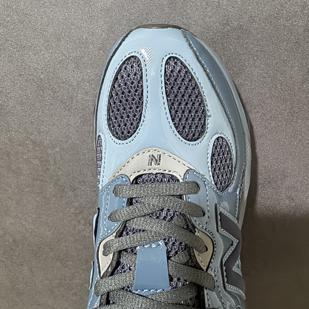 图片[5]-【公司级】New Balance NB 复古单品 鞋款灵感源自设计师本人对夏日的怀日回忆。鞋面大身由空间双格及磨砂鞋面拼接而生，配以柔和、温暖的粉橘色调，夏日氛围拉满采用大面积网眼以及麂皮材质覆盖鞋身，还原经典气质。搭载ABZORB避震科技，由泡沫聚酯制成，上脚可以有效减少由鞋底反弹对身体及双腿的冲击 货号：U9837MO 尺码：36 36.5 37.5 38 38.5 39 40 40.5 41 42 42.5 43 44 44.5 45-选品中心