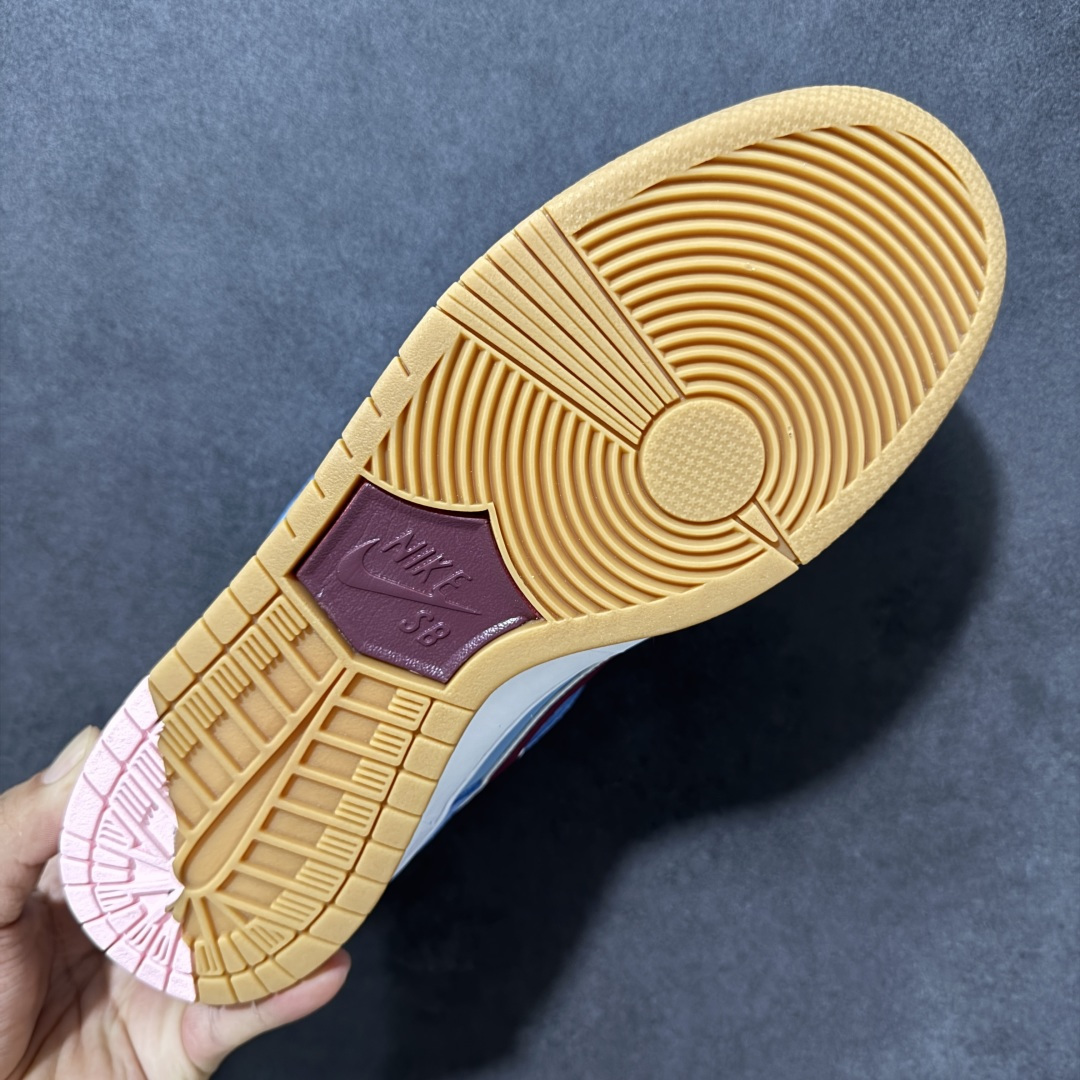 图片[9]-【公司级】NIKE SB Dunk Low 蓝色 泡泡糖 费城人 性价比天花板 DIY定制款 原装头层材料 独家版型蒸餾加工 帶來的是更好的视觉和脚感体验 大厂纯原品质出货 清洁度 电绣工艺 皮料切割干净无任何毛边 细节完美 货号： DQ4040-400 尺码：40-46带半码-选品中心