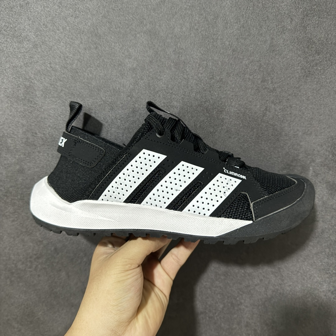 【公司级】阿迪达斯 Adidas Terrex Daroga 25 阿迪达斯 户外休闲运动鞋 脚感舒适 旨在适合徒步和野营旅行 搭载舒适鞋面和橡胶外底 旨在为湿滑地面打造 全新官方纯原材料打造 货号：HQ9175 尺码：36～45带半码-选品中心
