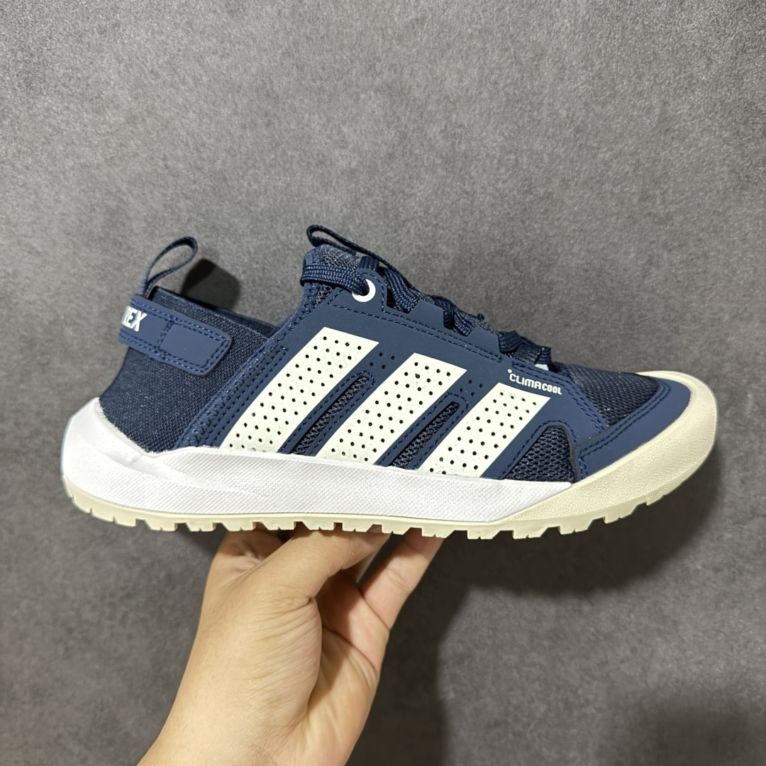 【公司级】阿迪达斯 Adidas Terrex Daroga 25 阿迪达斯 户外休闲运动鞋 脚感舒适 旨在适合徒步和野营旅行 搭载舒适鞋面和橡胶外底 旨在为湿滑地面打造 全新官方纯原材料打造 货号：HQ9172 尺码：36～45带半码-选品中心