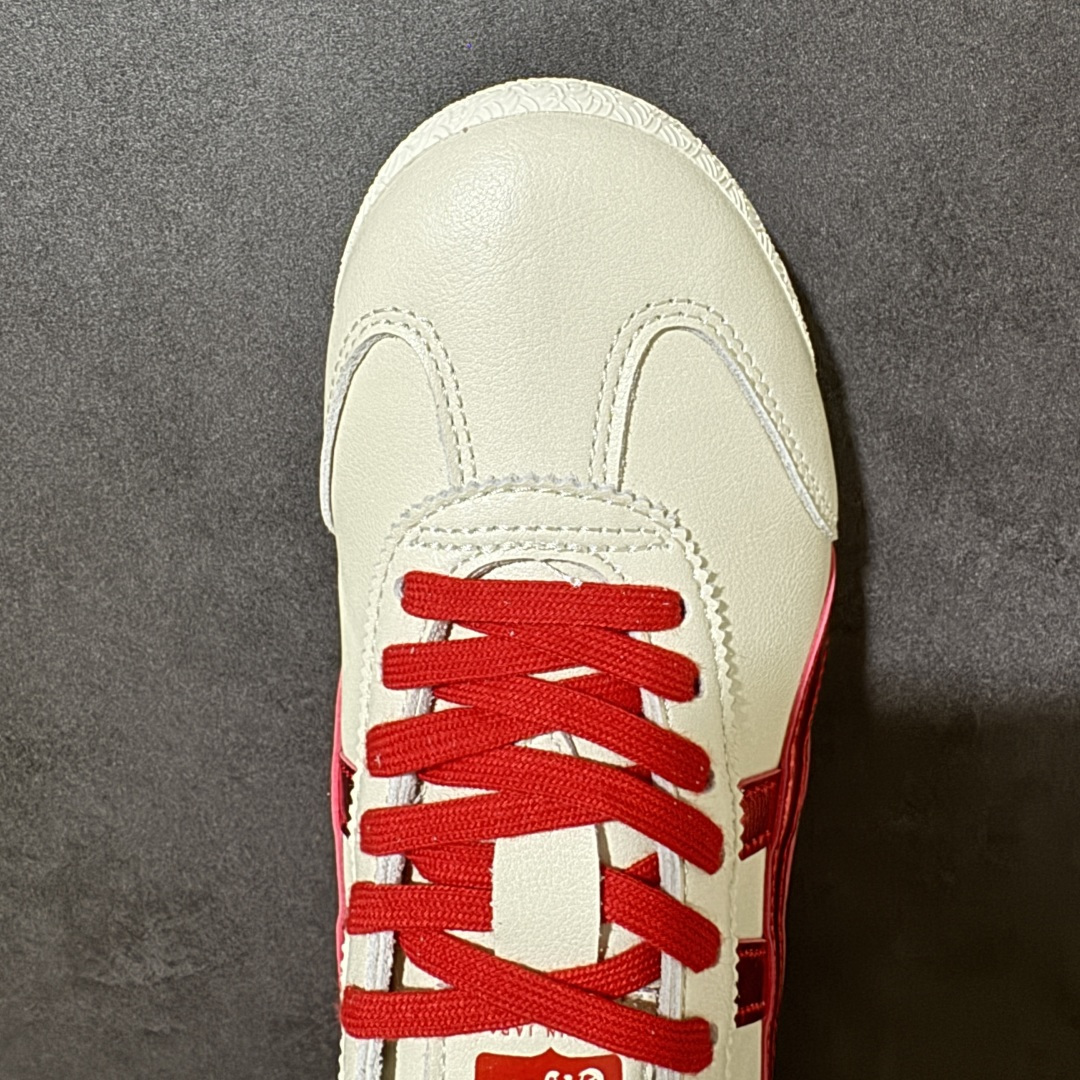 图片[5]-【公司级】Onitsuka Tiger Mexico 66 NM 阿斯克斯 鬼冢虎 鬼塚虎 低帮男女同款 舒适百搭防滑耐磨减震低邦运动德训鞋 Mexico 66运动鞋展现了60年代的复古外观，并带有现代风格，色彩和细节，使之焕然一新，凭借其传统外观和标志性设计效果，这款鞋由皮革制成，具有鞋跟交叉加固设计，凭借其传统外观和标志性的设计效果，Mexico 66型号为任何休闲装增添了永恒的风格。鬼冢虎在全球范围内收到热烈追捧，旗下的Mexicod 66系列，既舒适又时尚，让人无法抗拒。 货号：1183C176-021 尺码：35 36 37 37.5 38 39 39.5 40 40.5 41.5 42 42.5 43.5 44 44.5 45-选品中心