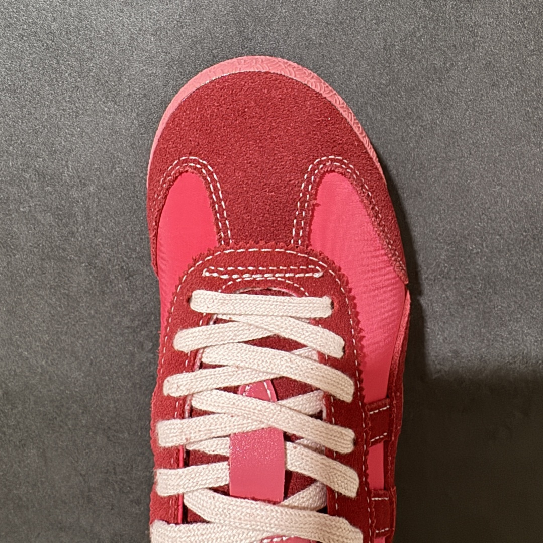 图片[5]-【公司级】Onitsuka Tiger Mexico 66 NM 阿斯克斯 鬼冢虎 鬼塚虎 低帮男女同款 舒适百搭防滑耐磨减震低邦运动德训鞋 Mexico 66运动鞋展现了60年代的复古外观，并带有现代风格，色彩和细节，使之焕然一新，凭借其传统外观和标志性设计效果，这款鞋由皮革制成，具有鞋跟交叉加固设计，凭借其传统外观和标志性的设计效果，Mexico 66型号为任何休闲装增添了永恒的风格。鬼冢虎在全球范围内收到热烈追捧，旗下的Mexicod 66系列，既舒适又时尚，让人无法抗拒。 货号：1183C176-600 尺码：35 36 37 37.5 38 39 39.5 40 40.5 41.5 42 42.5 43.5 44 44.5 45-选品中心