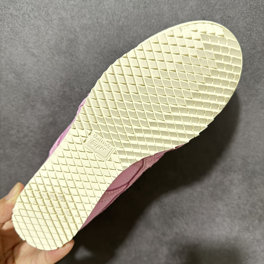 图片[9]-【公司级】Onitsuka Tiger Mexico 66 NM 阿斯克斯 鬼冢虎 鬼塚虎 低帮男女同款 舒适百搭防滑耐磨减震低邦运动德训鞋 Mexico 66运动鞋展现了60年代的复古外观，并带有现代风格，色彩和细节，使之焕然一新，凭借其传统外观和标志性设计效果，这款鞋由皮革制成，具有鞋跟交叉加固设计，凭借其传统外观和标志性的设计效果，Mexico 66型号为任何休闲装增添了永恒的风格。鬼冢虎在全球范围内收到热烈追捧，旗下的Mexicod 66系列，既舒适又时尚，让人无法抗拒。 货号：1183C176-700 尺码：35 36 37 37.5 38 39 39.5 40 40.5 41.5 42 42.5 43.5 44 44.5 45-选品中心