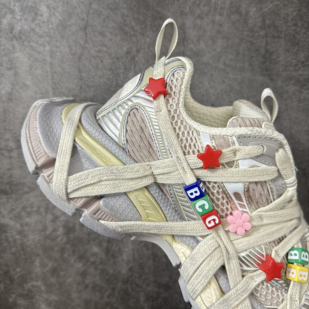 图片[7]-【OK版本】Balenciaga 巴黎3XL 蜘蛛侠绑带 配饰款 Balenciaga巴黎世家 24ss 绑带做旧款 巴黎十代网眼潮流百搭低帮老爹鞋 慢工出细活 出货即最强 皮料钢丝纹高频工艺 整体鞋面及大底做旧 细节各个方面均无可挑剔 尺码：35-46 偏大一码 建议比正常运动鞋买小一号-选品中心