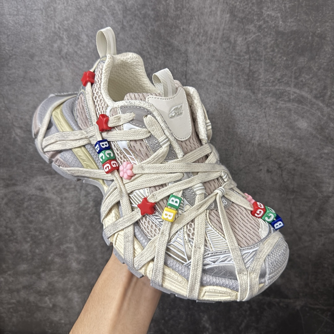 图片[3]-【OK版本】Balenciaga 巴黎3XL 蜘蛛侠绑带 配饰款 Balenciaga巴黎世家 24ss 绑带做旧款 巴黎十代网眼潮流百搭低帮老爹鞋 慢工出细活 出货即最强 皮料钢丝纹高频工艺 整体鞋面及大底做旧 细节各个方面均无可挑剔 尺码：35-46 偏大一码 建议比正常运动鞋买小一号-选品中心