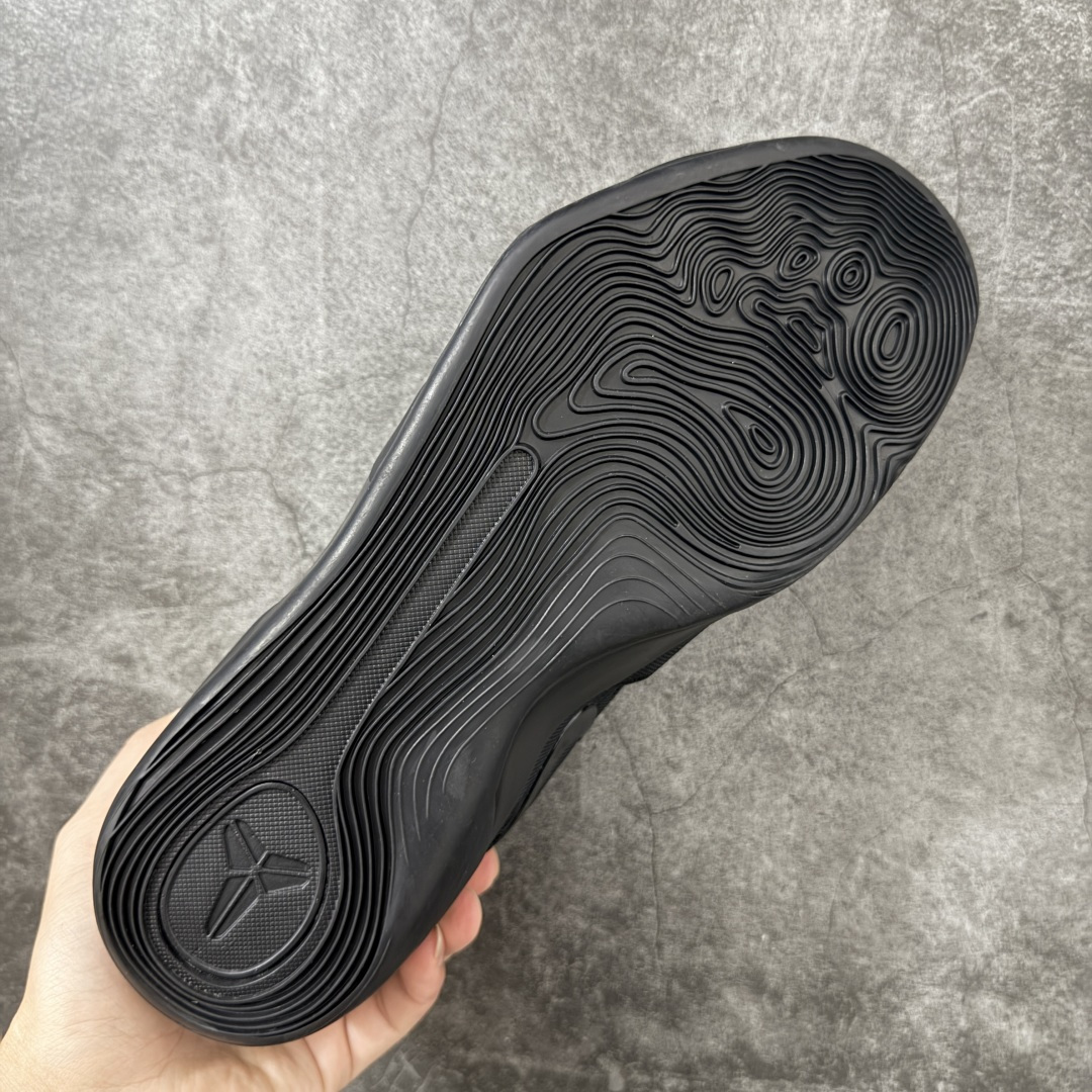 图片[9]-【S2纯原版】Nike Kobe 9 Elite EM TB P 纯黑全黑色 S2纯原生产线 科比九代 #React科技鞋垫加持 实战配置直接拉满 #原楦纸板开发 鞋身流线型、后跟塑形，区分土肥圆 #原厂针织鞋面一针一线匹配原版 #全身鞋材卡料色独家定制 热压印SWOOSH #真实底模最大48.5 实战利器 专供海外市场 货号：IH5095-002 尺码：40 40.5 41 42 42.5 43 44 44.5 45 46 47.5 48.5 （脚宽、脚胖 建议买大半码）-选品中心