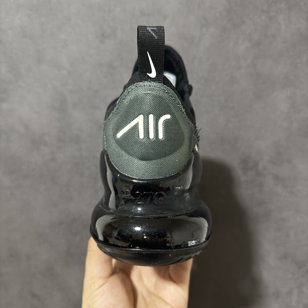 图片[4]-特价【公司级】Nike Air Max 270 气垫防震耐磨休闲运动跑步鞋 时尚舒适的穿着感受和出众格调 鞋款设计灵感源自Air Max经典 搭配大型窗口和新颖配色 彰显的出众创新 缔造非凡舒适的日常穿着体验 从跑步运动汲取设计灵感 打造利落外观 让你时刻彰显风范 货号： AQ9164-004 尺码：36-45-选品中心