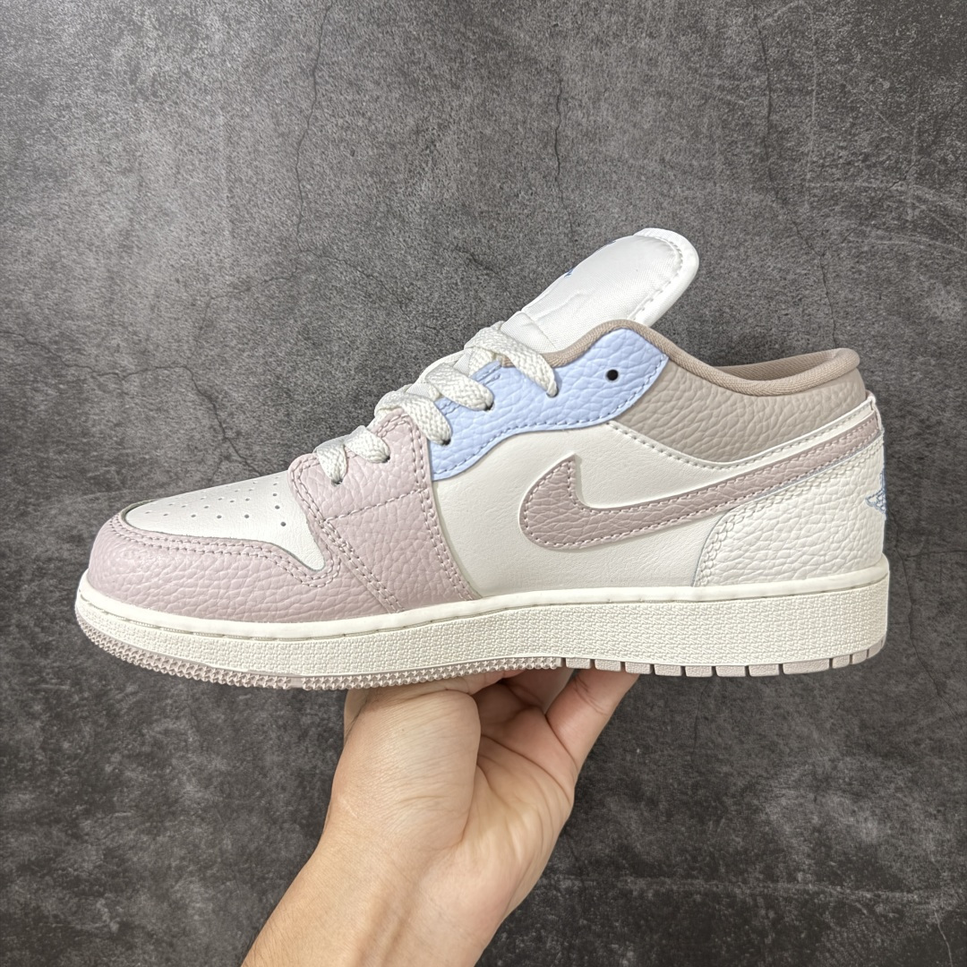 图片[2]-【DT纯原】Air Jordan Low AJ1 乔1马卡龙色 低帮文化休闲运动板鞋 IV3219-161  市面中低帮最具代表性版本没有之一 口碑大厂出品 品控大底版型不断改良更新 全套原纸板楦头开发 确保原汁原味 完美呈现版型 完美零毛边处理 原厂内置全掌气垫 价格定位良心 平台专用代工流水线出品 一眼公司既视感 拿到手的一瞬间就与众不同 碾压市面所有版本 全部原鞋开发 每一个配色都会采购原鞋确认细节 打破市面看图做货无好货之说 尺码：35.5-40-选品中心