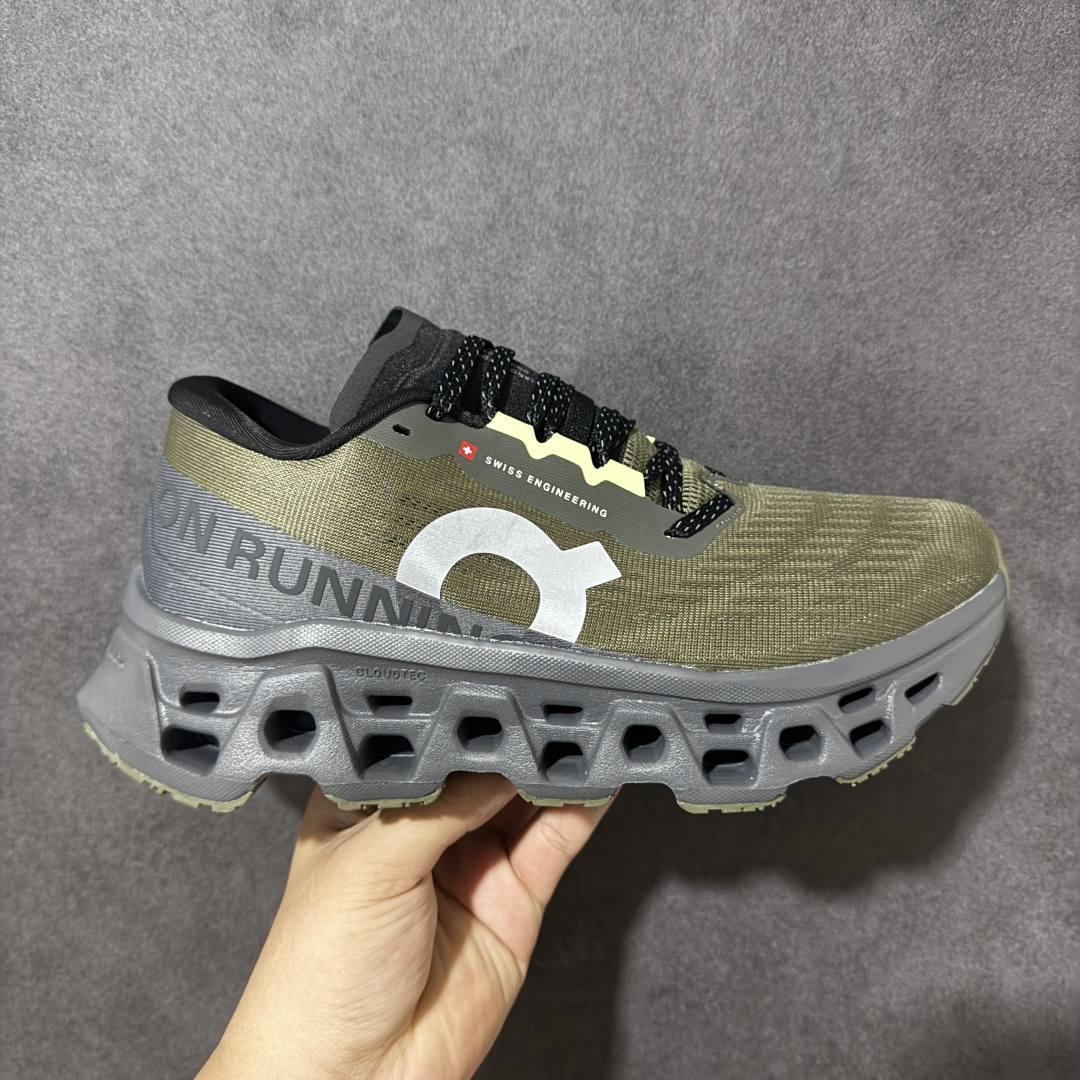 【公司级】昂跑ON Running Cloudmonster 3 克劳德怪兽3系列低帮厚底轻量舒适多功能休闲运动慢跑鞋 货号:3MG10050656 #三层组合大底 原版贾卡面开发 #原数据开发纸版楦型 #采用人体工程超薄透气网织物鞋面材质 #搭载隐藏速度中板 #镂空CloudTec®️科技泡棉缓震(4.cm厘米)加厚中底 #外置耐磨防滑橡胶底片❗️ 尺码:36 36.5 37.5 38 38.5 39 40 40.5 41 42 42.5 43 44 45 46-选品中心