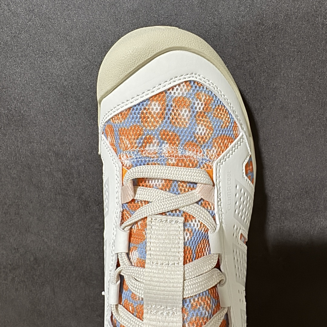 图片[5]-【公司级】adidas Terrex Daroga 25 防滑透气 低帮户外徒步鞋 男女同款 含别致鞋面，脚感舒爽，搭配皮革和帆布材质，舒适裹脚。设计别致，旨在方便活动。含Traxion外底，旨在适应多种地形，伴你自如运动。 货号：HP7165 尺码：36 36.5 37.5 38 38.5 39 40 40.5 41 42 42.5 43 44 45-选品中心