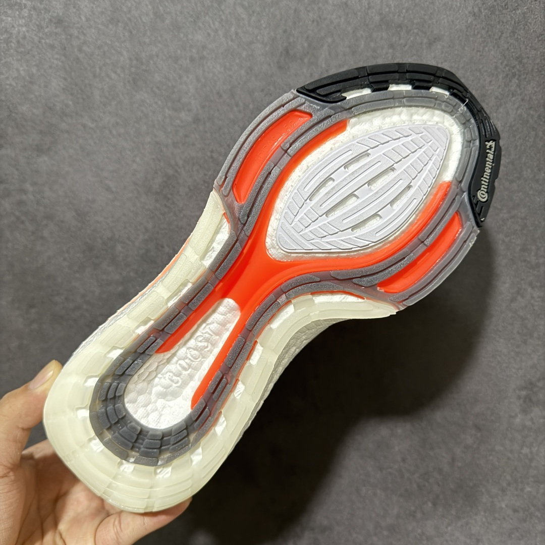 阿迪达斯Adidas Ultraboost UB21全掌爆米花休闲运动跑鞋 采用网材搭配反光皮革鞋面 配