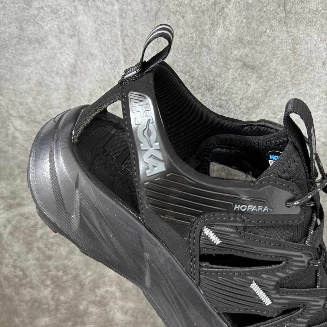 图片[7]-【绿x版】HOKA One One Hopara Sandals 霍帕拉系列水路两用溯溪涉水休闲户外露营凉鞋 作为先锋品牌的 HOKA ONE ONE总是以独特的方式 HOPA RA是一款溯溪鞋 又名排水鞋 可长期用于涉水和溯溪 保护脚底和脚趾的安全和舒适 鞋面材料速干 透气 耐磨 鞋底防滑 耐磨 抓地能力强 出于安全考虑 设计要求较高 涉水溯溪过程中 水 泥沙 可以直接从鞋内大孔排出 细纹鞋底使在岩石上抓地能力强 避免打滑 而上路后 鞋面具有快干透气等优点 尺码：36 36.5 37.5 38 39 40 40.5 41 42 42.5 43 44 45-选品中心
