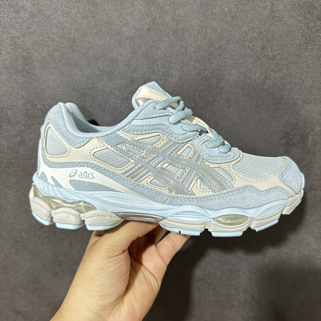 【公司级】ASICS GEL-NYC 亚瑟士 透气网眼鞋面 配合部分合成革材质 采用全新AHAR+橡胶材质 更加耐磨 货号:1203A739-401 尺码:36 37 37.5 38 39 39.5 40.5 41.5 42 42.5 43.5 44 45 46 47-选品中心
