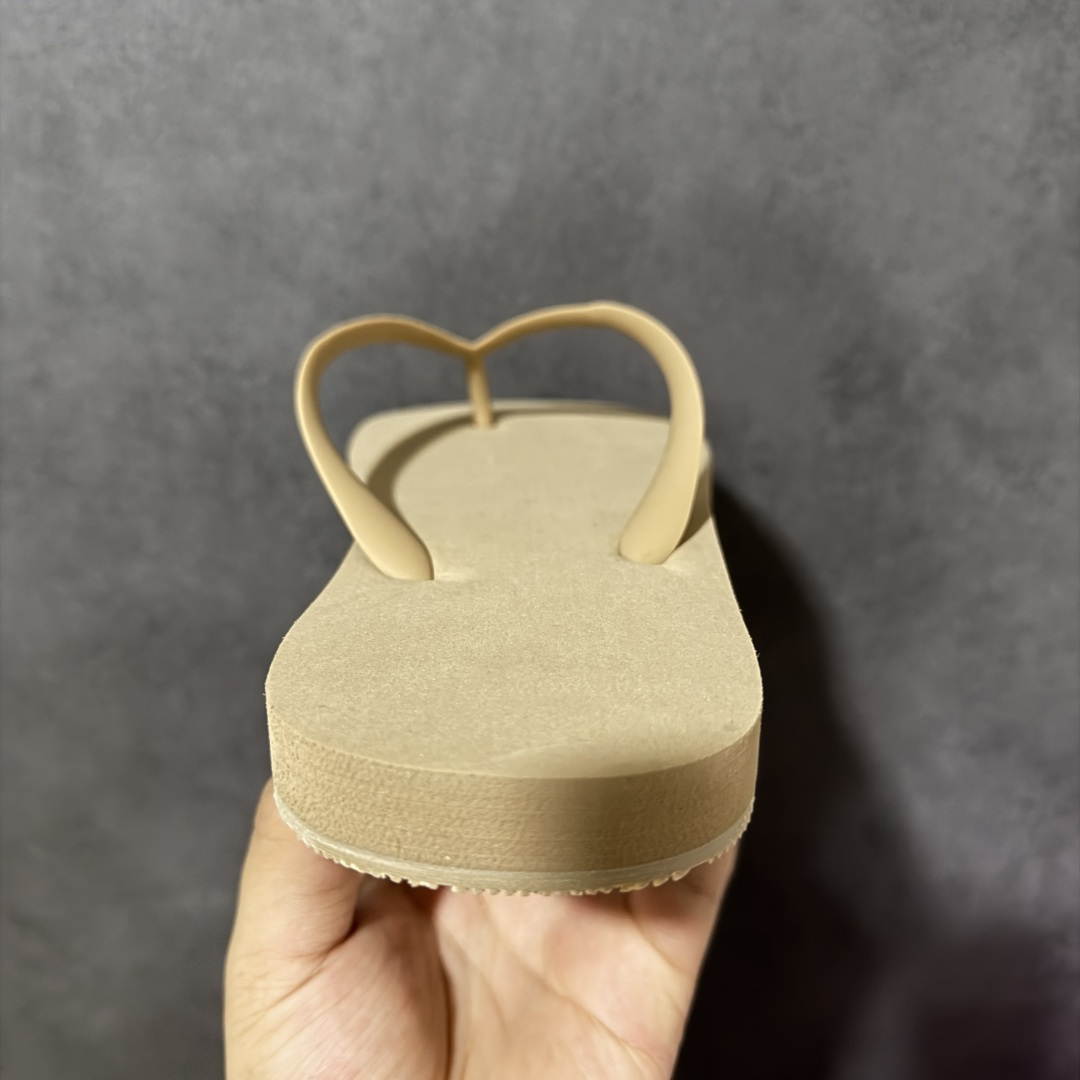 图片[4]-特价【公司级特价】Balenciaga巴黎世家 TRACK SNEAKER 圆头夹趾人字拖鞋 广东原产 采用PU高密度防滑橡胶鞋底及3D立体TPU材质 配置正确 包装灰色礼盒 货号：812925 WITAB 9710 尺码：40-45-选品中心