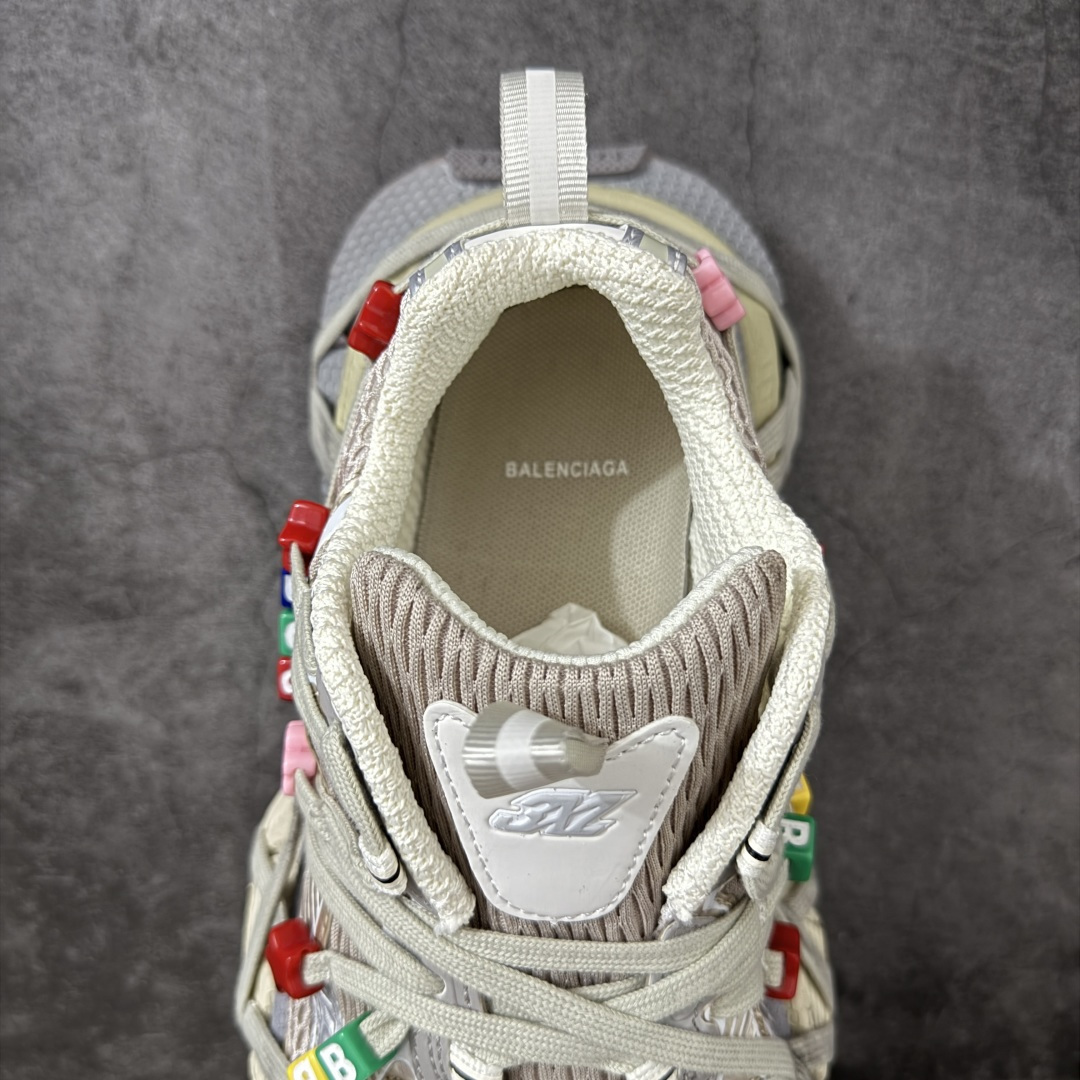 图片[8]-【GO版本】Balenciaga 巴黎3XL 蜘蛛侠绑带 配饰款 Balenciaga巴黎世家 24ss 绑带做旧款 巴黎十代网眼潮流百搭低帮老爹鞋 慢工出细活 出货即最强 皮料钢丝纹高频工艺 整体鞋面及大底做旧 细节各个方面均无可挑剔 尺码：35-45 偏大一码 建议比正常运动鞋买小一号-选品中心