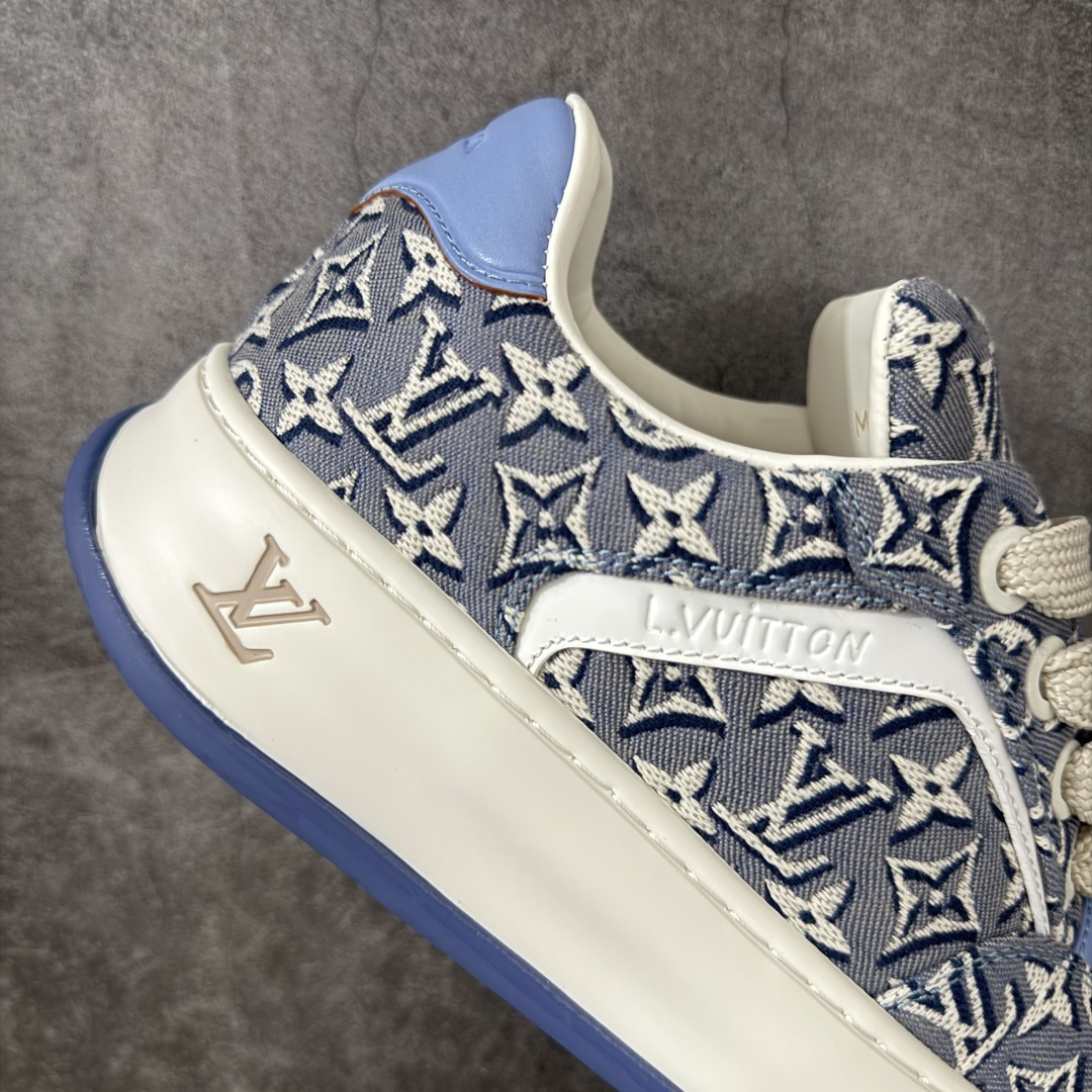 图片[7]-【HS顶级礼盒版】LV 路易威登LOUIS VUITTON Tilted Low Sneakers 倾斜系列低帮复古休闲运动文化百搭板鞋 2026早春款板鞋 饼干鞋 礼盒包装 私模开发大底 正确细节 原鞋原材料1：1打造 完美版型做工 欢迎对比市场任何品质的货品 广东原产 专业LV大厂出品 正确底 大底开发近半年 原楦型开发纸版 全鞋原材料打造 细节 针车 烫金 中底无可挑剔 包装说明书防尘布袋物件(附送官方快递加固牛皮纸外盒!!)# 尺码：39 40 41 42 43 44 45 46-选品中心