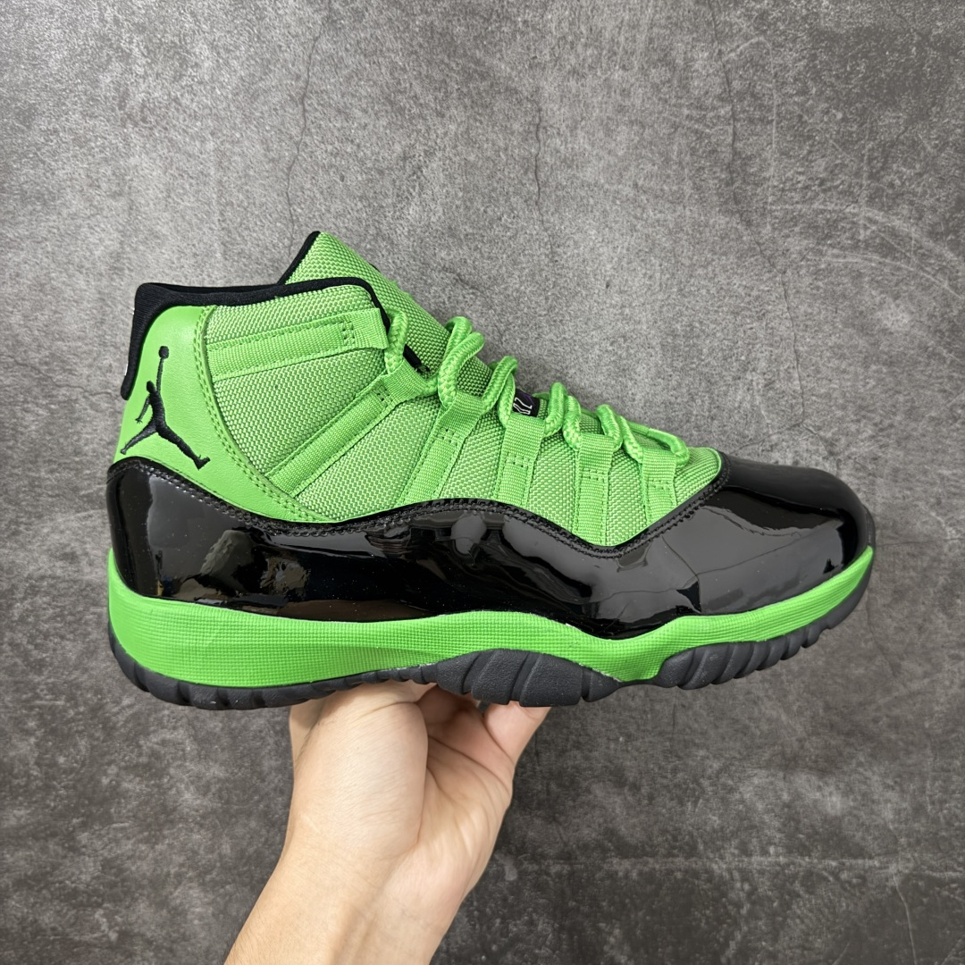 【外贸版】Air Jordan 11 Retro 黑绿 货号:CT8012-310 原楦原档案数据开模打造 原厂中底拉帮钢印 原厂漆皮 防冻不开裂 头层皮料 原装鞋撑 水晶大底正确色度色泽 原楦原数据刺绣 原厂车缝走线及对位 毫厘不差 飞人logo采用原数据电脑刺绣 原装正品碳纤维真实碳板 增强抗扭 原内标 原盒标 正确官方原盒 原厂防氧化水晶外底 原厂配套厂全掌solo气垫 尺码:40 40.5 41 42 42.5 43 44 44.5 45 46 47.5 48.5-选品中心