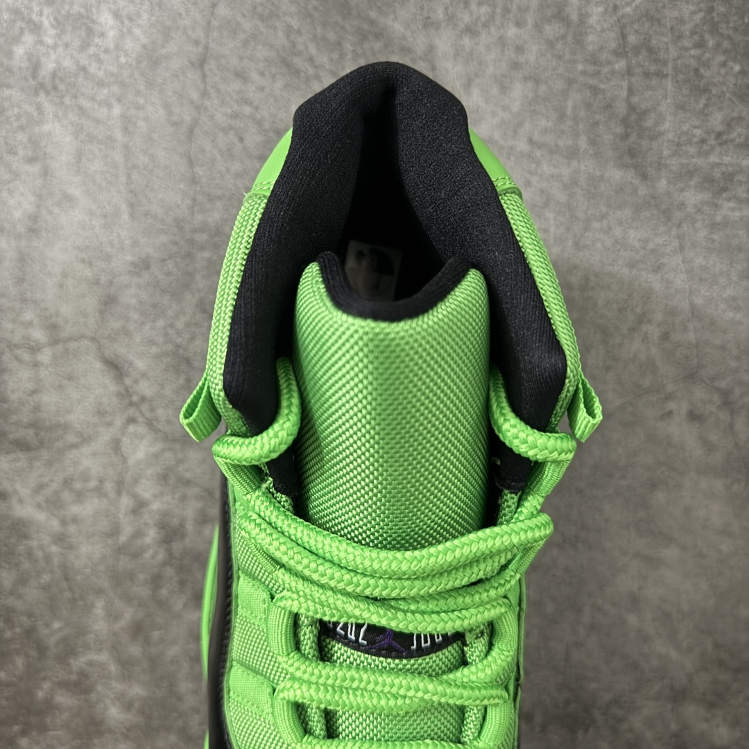 图片[8]-【外贸版】Air Jordan 11 Retro 黑绿 货号：CT8012-310   原楦原档案数据开模打造 原厂中底拉帮钢印 原厂漆皮 防冻不开裂 头层皮料 原装鞋撑 水晶大底正确色度色泽 原楦原数据刺绣 原厂车缝走线及对位 毫厘不差 飞人logo采用原数据电脑刺绣 原装正品碳纤维真实碳板 增强抗扭 原内标 原盒标 正确官方原盒 原厂防氧化水晶外底 原厂配套厂全掌solo气垫 尺码：40 40.5 41 42 42.5 43 44 44.5 45 46 47.5 48.5-选品中心