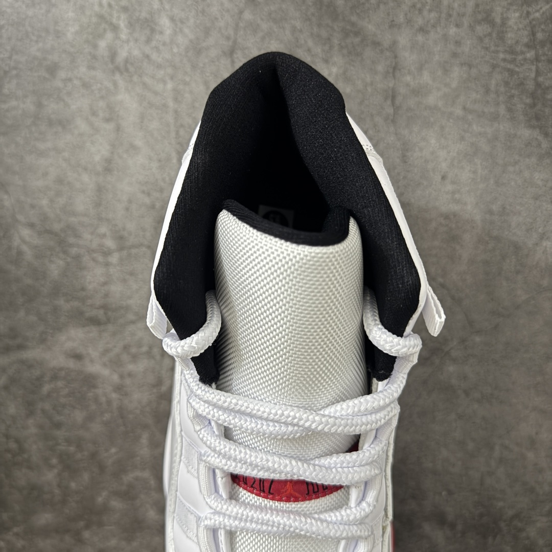图片[8]-【外贸版】Air Jordan 11 Retro 白红 货号：CT8012-160   原楦原档案数据开模打造 原厂中底拉帮钢印 原厂漆皮 防冻不开裂 头层皮料 原装鞋撑 水晶大底正确色度色泽 原楦原数据刺绣 原厂车缝走线及对位 毫厘不差 飞人logo采用原数据电脑刺绣 原装正品碳纤维真实碳板 增强抗扭 原内标 原盒标 正确官方原盒 原厂防氧化水晶外底 原厂配套厂全掌solo气垫 尺码：40 40.5 41 42 42.5 43 44 44.5 45 46 47.5 48.5-选品中心