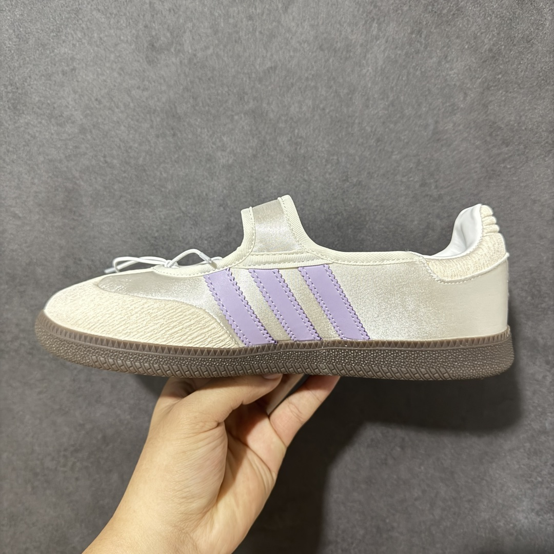 图片[2]-【公司级】Adidas三叶草SAMBA Jane W 玛丽珍鞋 该鞋款鞋面采用多种材料拼接(缝/车线) Superstar系列又备受众多滑板爱好者的青睐 这款Superstar经典鞋 沿用50年来的贝壳鞋头样式 继往开来 采用皮革鞋面和浑厚全包大底设计 烫金徽标伴你在滑板上留下“流星”般绚丽的轨迹 货号： LB8627 尺码： 35.5 36 36.5 37.5 38 38.5 39 40 40.5 41 42-选品中心