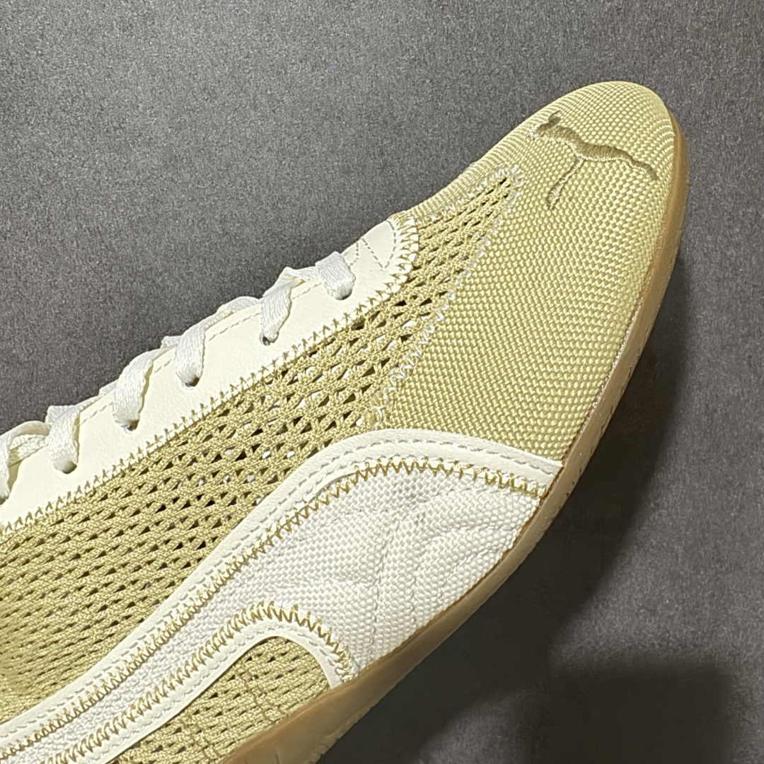 图片[8]-【公司级】Puma Speedcet OG 彪马低帮复古运动休闲赛车跑鞋 以趣味十足又前卫复古的设计引领潮流，将赛道精神融入街头时尚，开启前卫竞速之旅。融入经典配色，主打前卫复古风。鞋款的鞋侧以复古的流线造型，缀以经典Logo，巧妙吸睛；麂皮+网眼融合舒适鞋面，赋予了独特的个性美学，演绎赛车的无尽能量。 货号：408858-02 尺码：35.5-45-选品中心