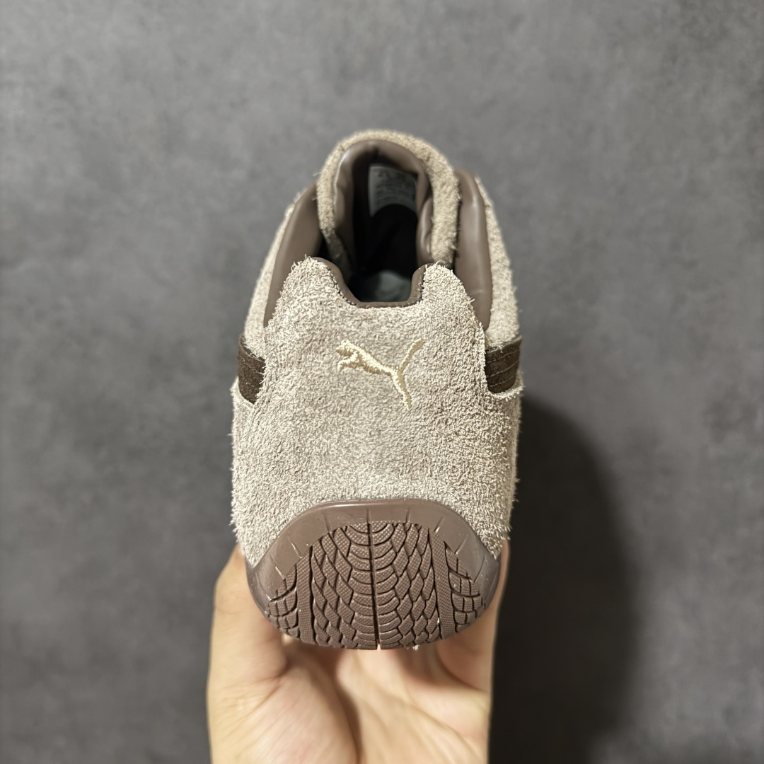 图片[4]-【公司级】Puma Speedcet OG 彪马低帮复古运动休闲赛车跑鞋 以趣味十足又前卫复古的设计引领潮流，将赛道精神融入街头时尚，开启前卫竞速之旅。融入经典配色，主打前卫复古风。鞋款的鞋侧以复古的流线造型，缀以经典Logo，巧妙吸睛；麂皮+网眼融合舒适鞋面，赋予了独特的个性美学，演绎赛车的无尽能量。 货号：406828-01 尺码：35.5-45-选品中心