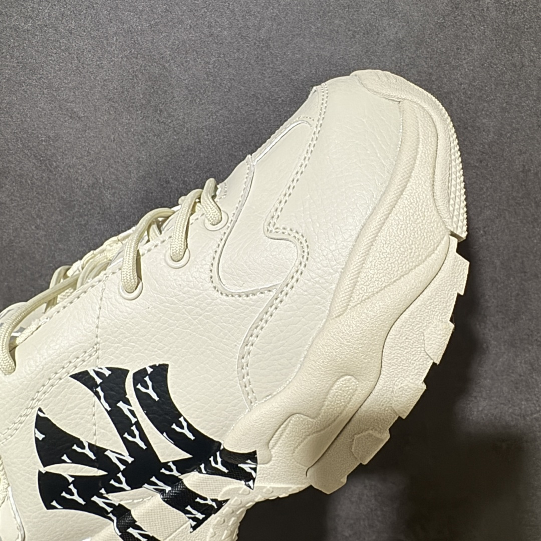 MLB Big Ball Chunky Monogram Lt 老爹鞋货号：3ASHBMN3N尺码：35